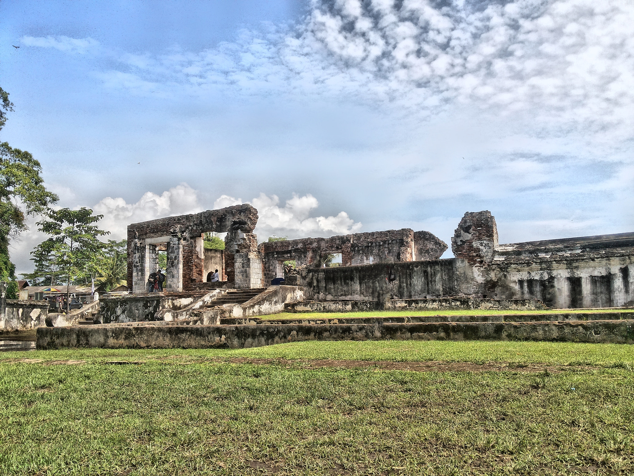 Samsung Galaxy Mega 5.8 sample photo. Keraton kaibon, banten, indonesia photography
