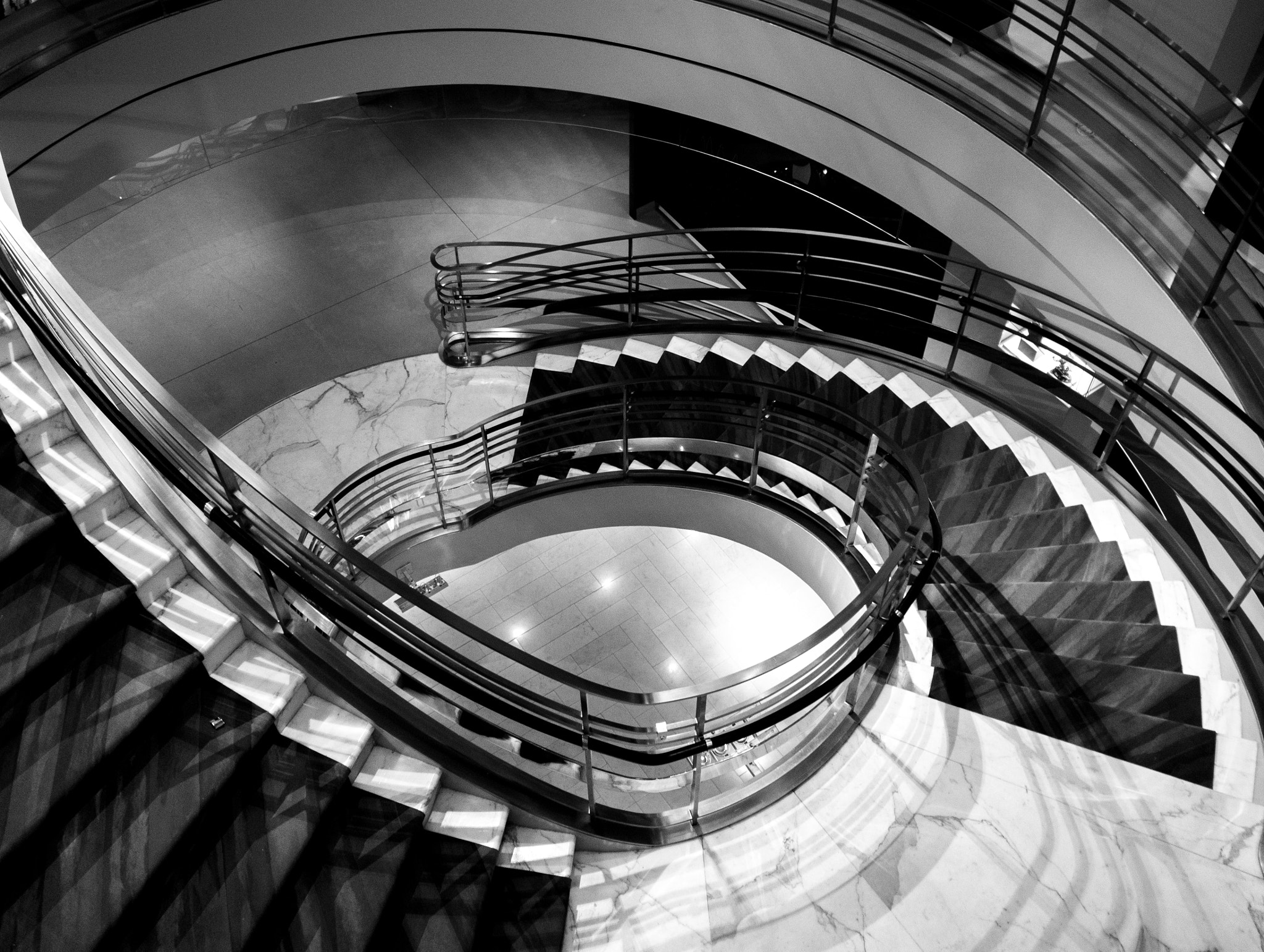 Olympus OM-D E-M5 II + Olympus M.Zuiko Digital 17mm F1.8 sample photo. Stairway photography