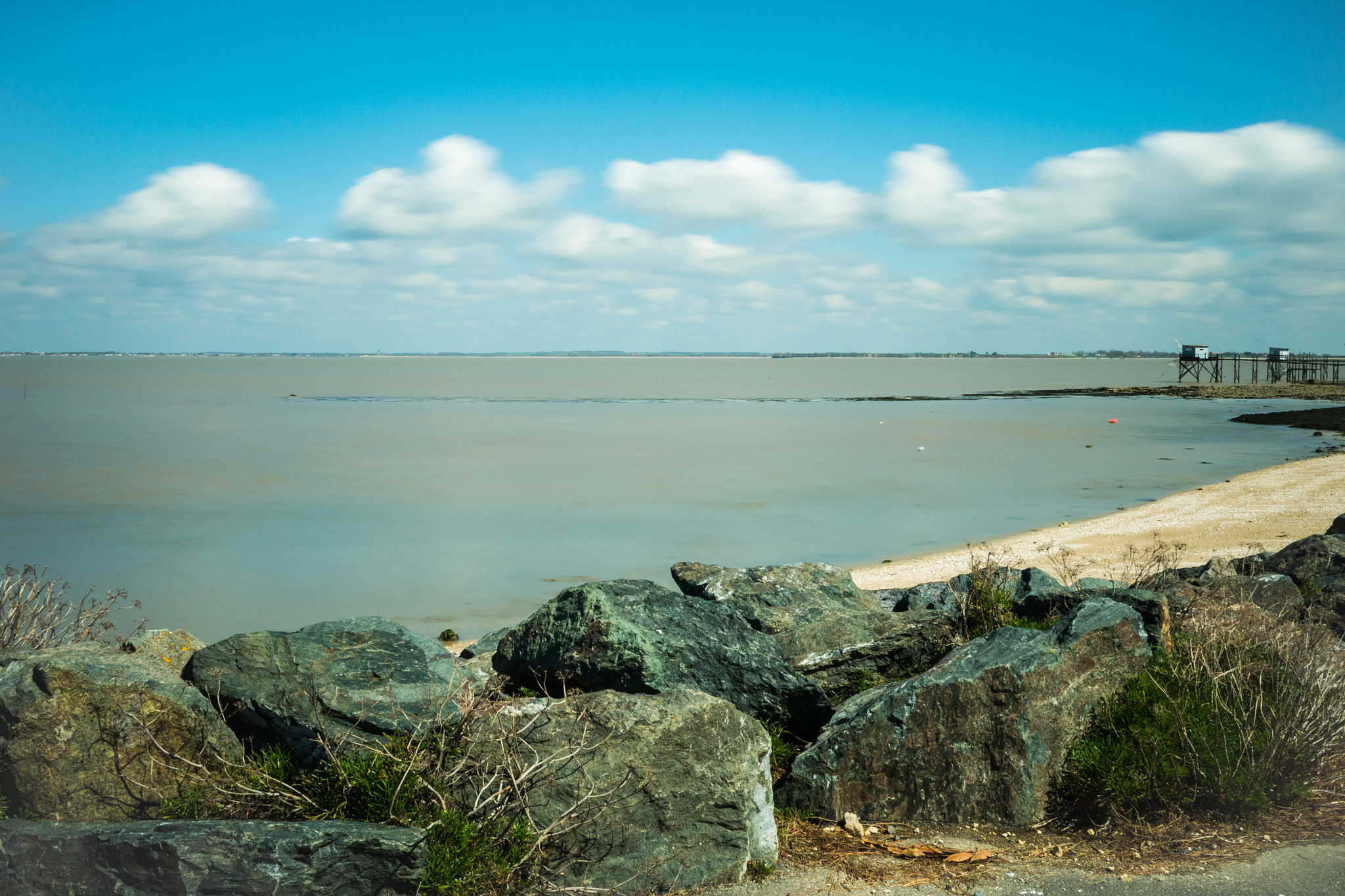 Panasonic Lumix DMC-G7 + LUMIX G 20/F1.7 II sample photo. Rocks & clouds photography