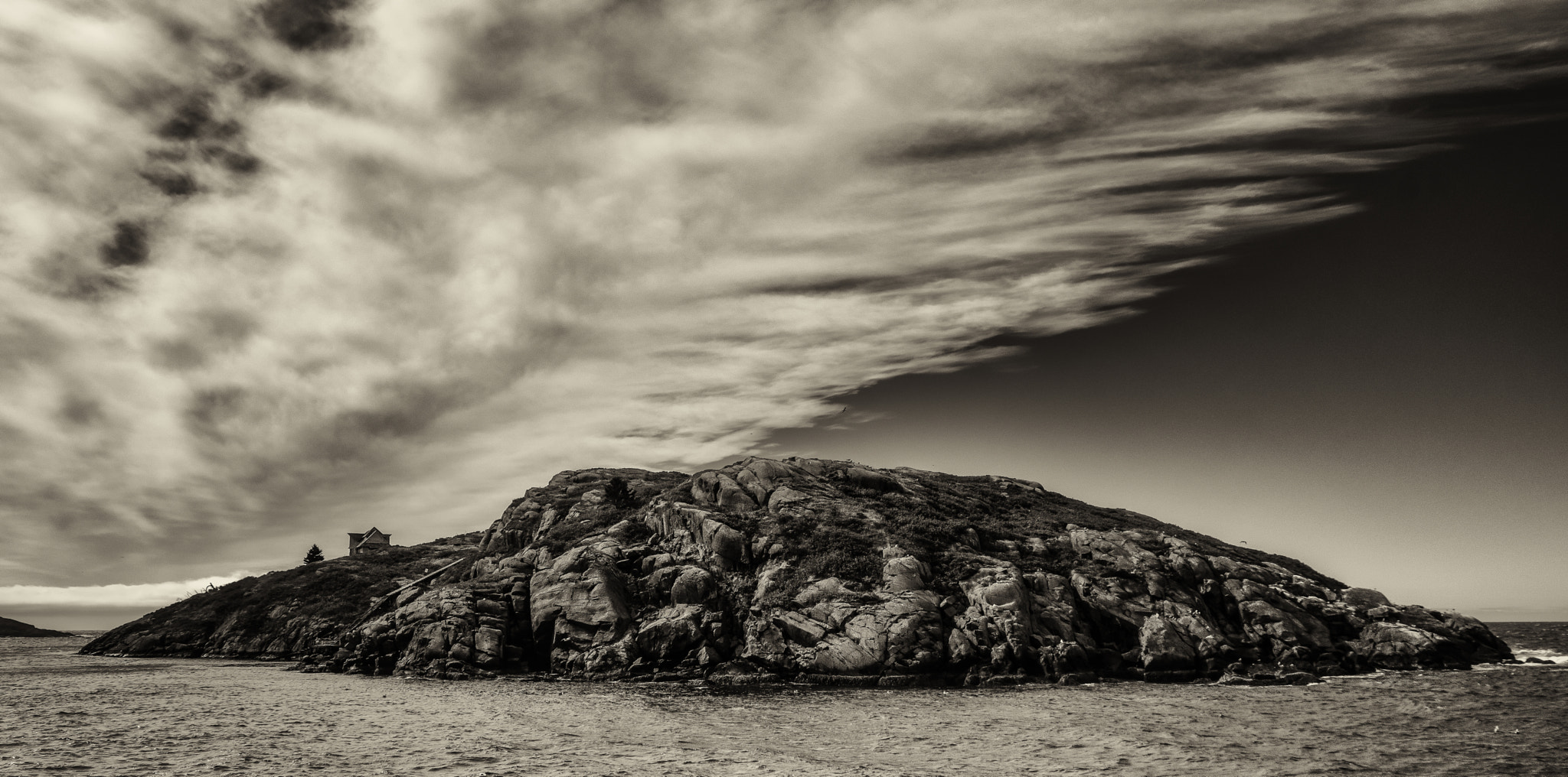 Pentax K-3 sample photo. Manana island in sepia photography