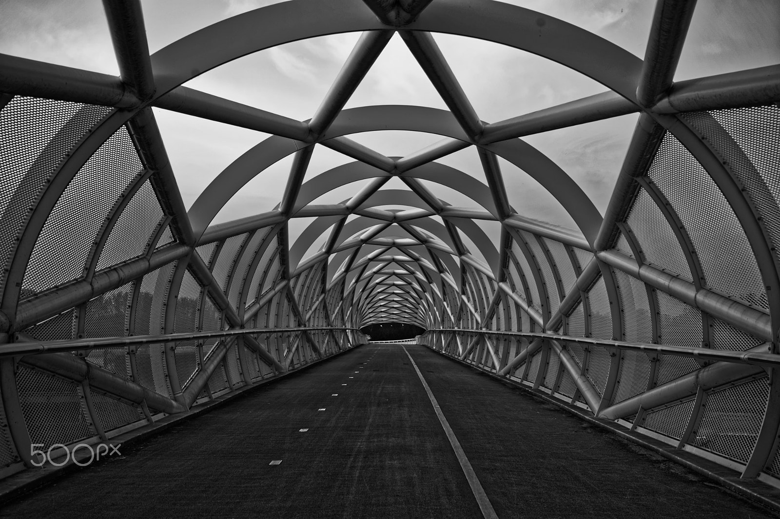 Tamron 18-200mm F3.5-6.3 Di III VC sample photo. Structures photography