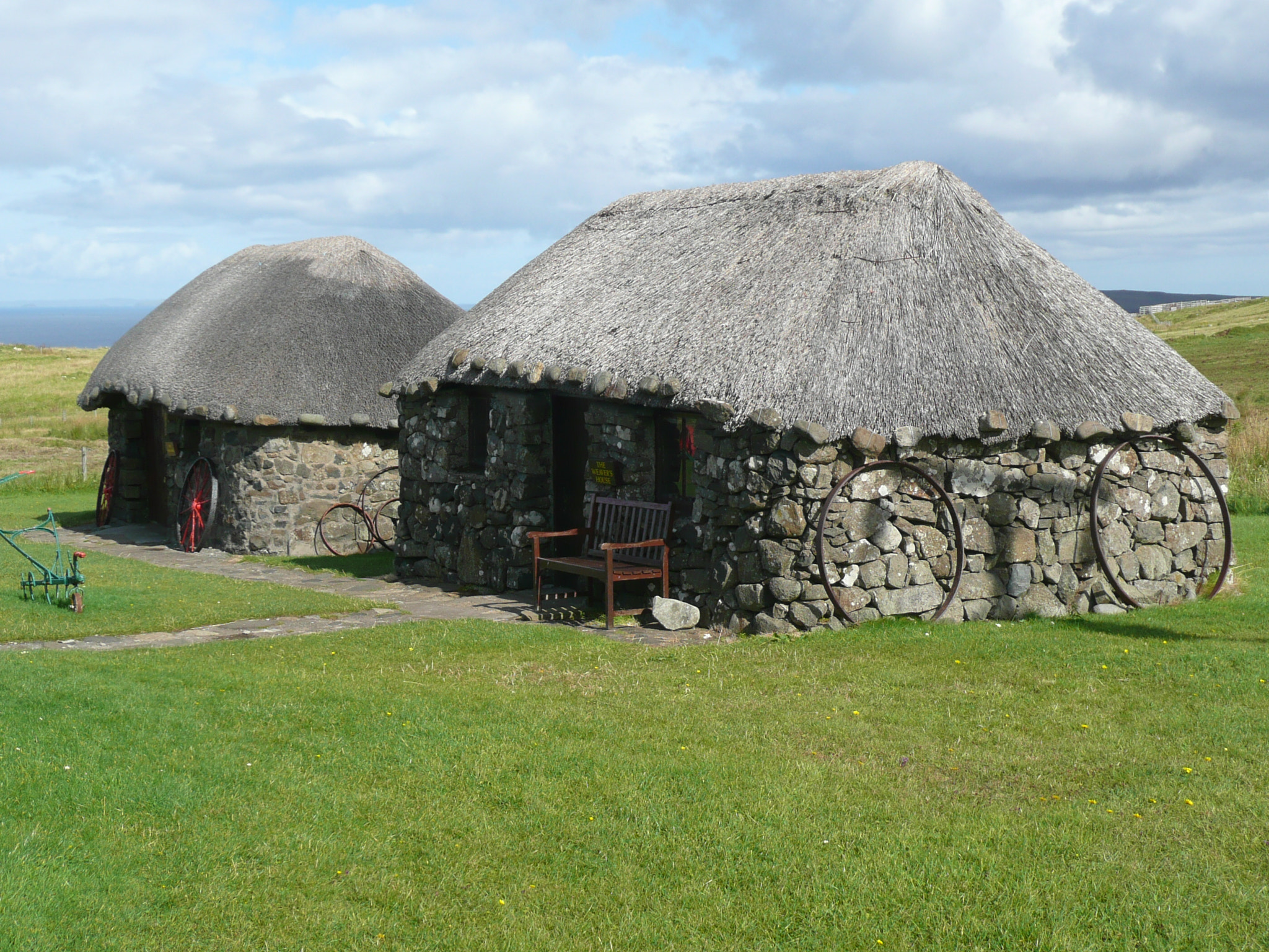 Panasonic DMC-TZ2 sample photo. The weavers house, kilmuir, isle of skye photography