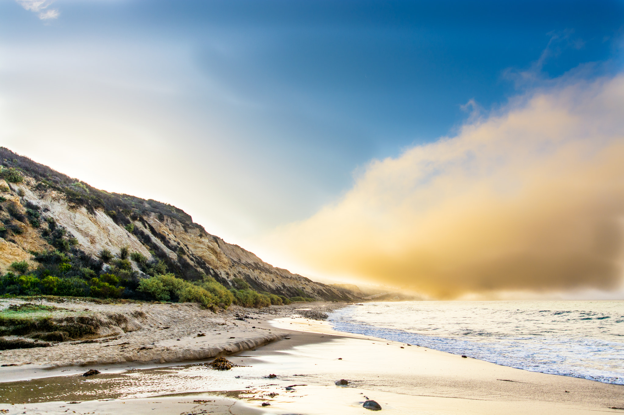 Nikon D7100 + Samyang 16mm F2 ED AS UMC CS sample photo. Nimbus cloud is coming photography