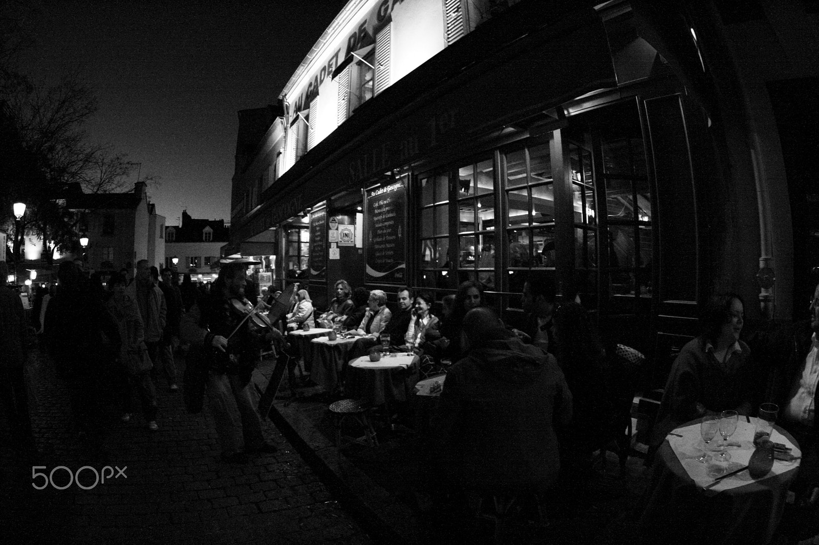 Canon EOS 1000D (EOS Digital Rebel XS / EOS Kiss F) sample photo. Paris montmatre photography