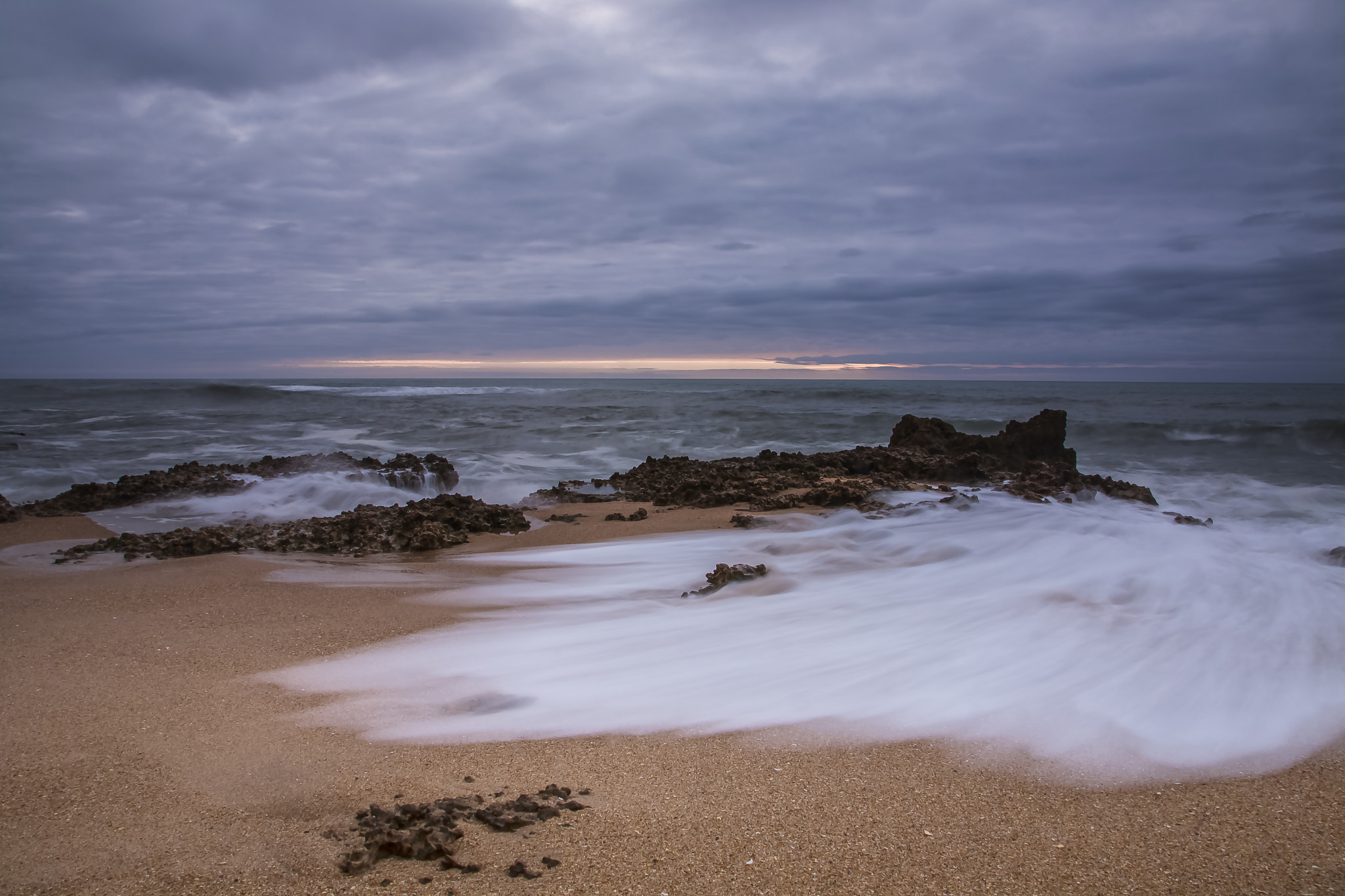 Canon EOS 70D + Canon EF 500mm F4L IS USM sample photo. Vale furado beach photography