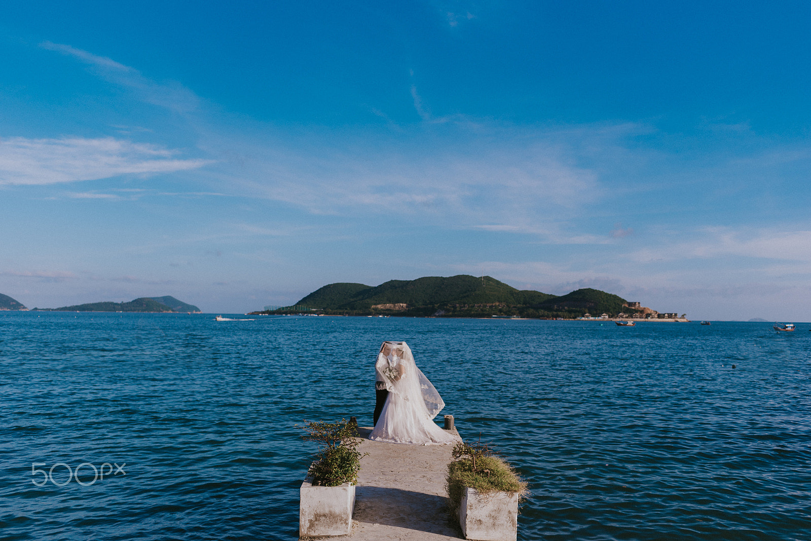 Nikon D750 + AF-S Nikkor 35mm f/1.8G sample photo. Wedding thanh & hùng photography