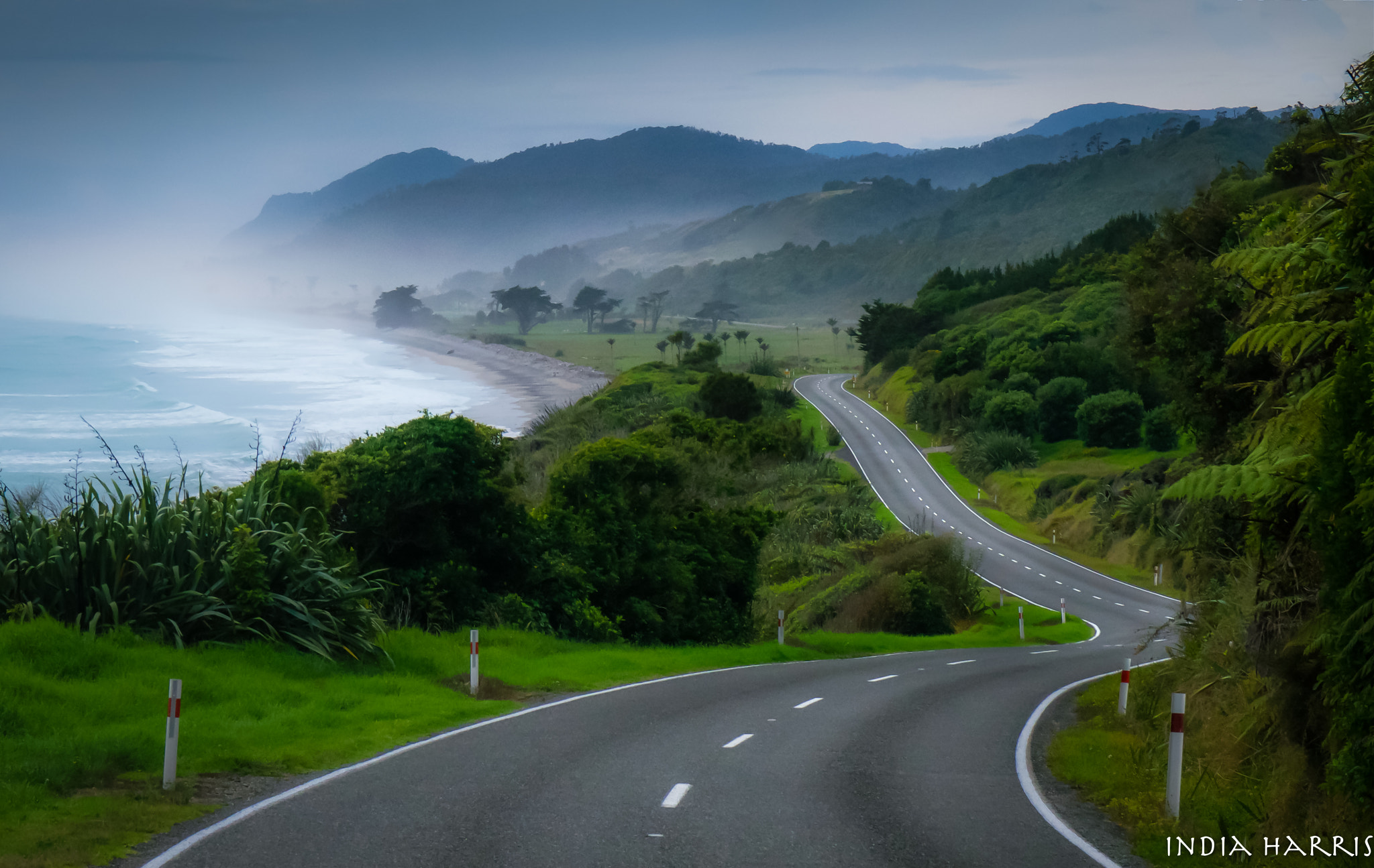 Panasonic Leica D Vario-Elmarit 14-50mm F2.8-3.5 ASPH Mega OIS sample photo. Misty morning drive photography