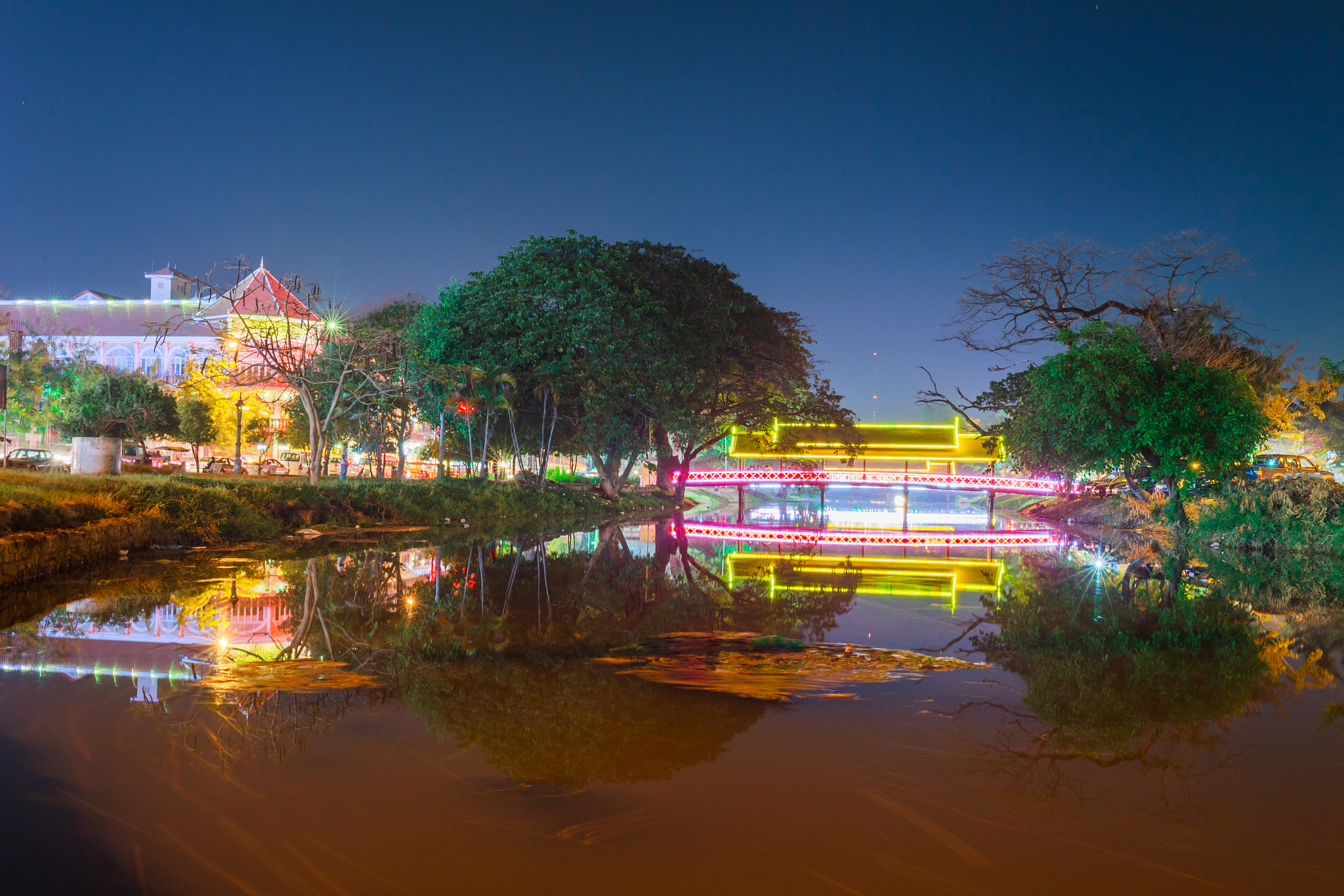 Nikon Df + Sigma 35mm F1.4 DG HSM Art sample photo. Night view at cambodia. photography