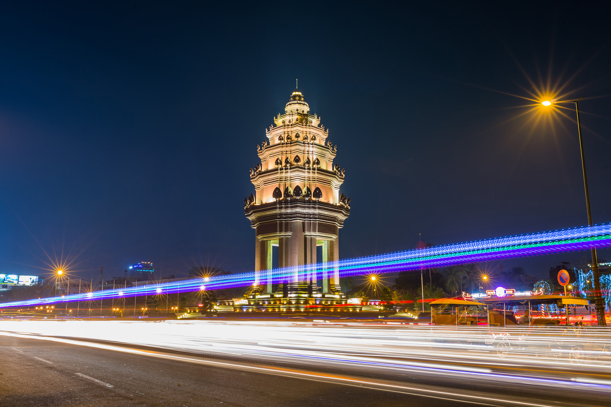 Nikon Df + Sigma 35mm F1.4 DG HSM Art sample photo. Night view at cambodia. photography