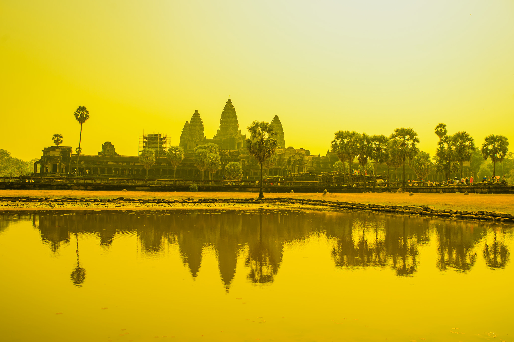 Nikon Df + Sigma 35mm F1.4 DG HSM Art sample photo. Ankor wat,siem reap,cambodia. photography