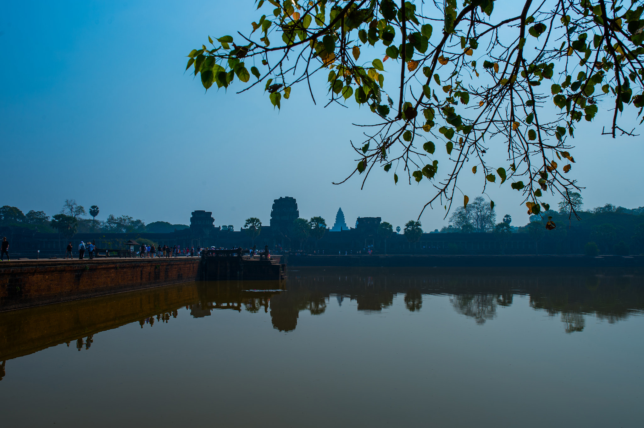 Nikon Df + Sigma 35mm F1.4 DG HSM Art sample photo. Ankor wat,siem reap,cambodia. photography