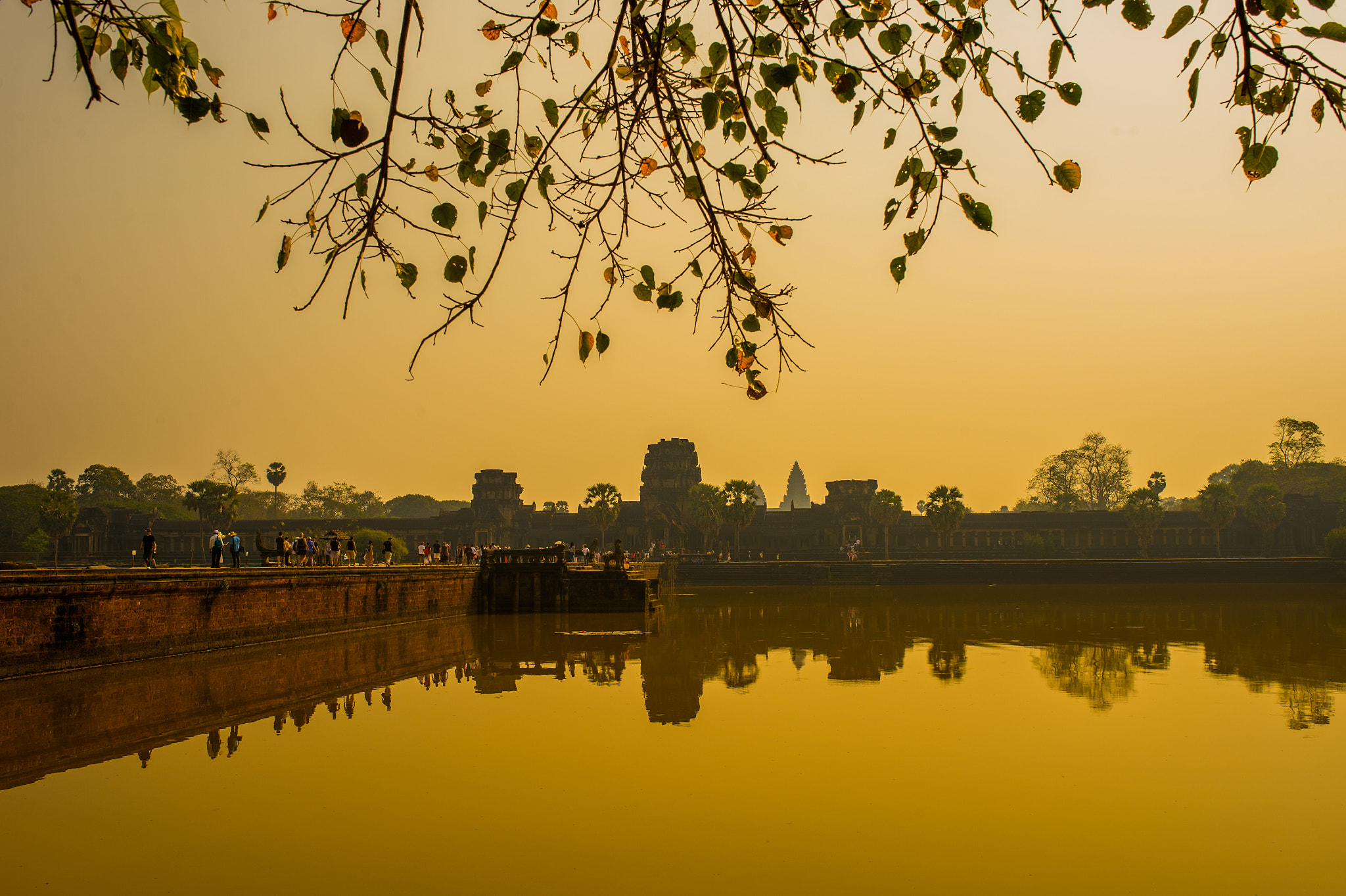 Nikon Df + Sigma 35mm F1.4 DG HSM Art sample photo. Ankor wat,siem reap,cambodia. photography