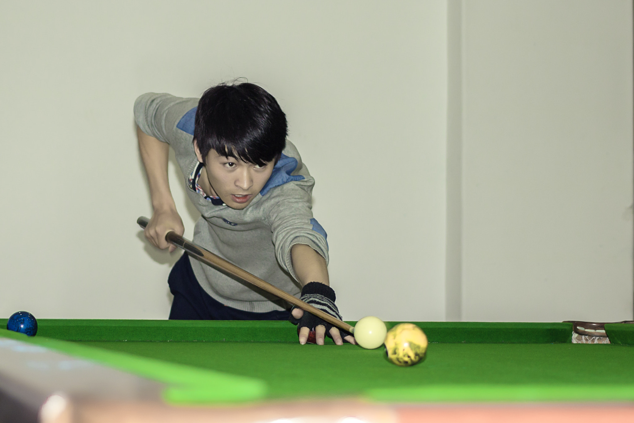 Canon EOS 750D (EOS Rebel T6i / EOS Kiss X8i) + Canon EF 40mm F2.8 STM sample photo. Boy photography