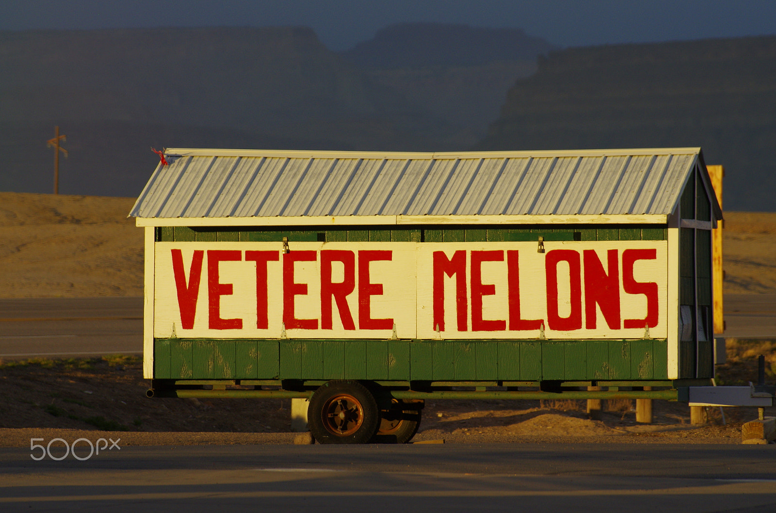 Pentax smc DA* 60-250mm F4.0 ED (IF) SDM sample photo. Melons in green river photography
