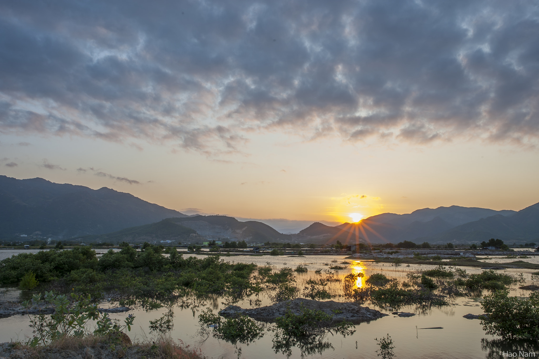 Nikon AF-S Nikkor 24mm F1.8G ED sample photo. Ben binh tan photography