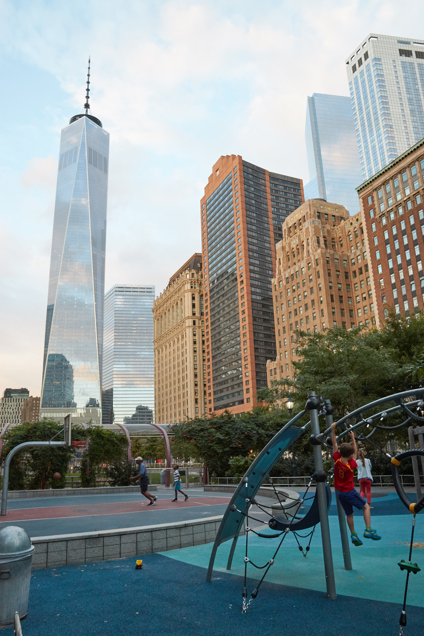 Canon EF-S 17-55mm F2.8 IS USM sample photo. One world trade center photography