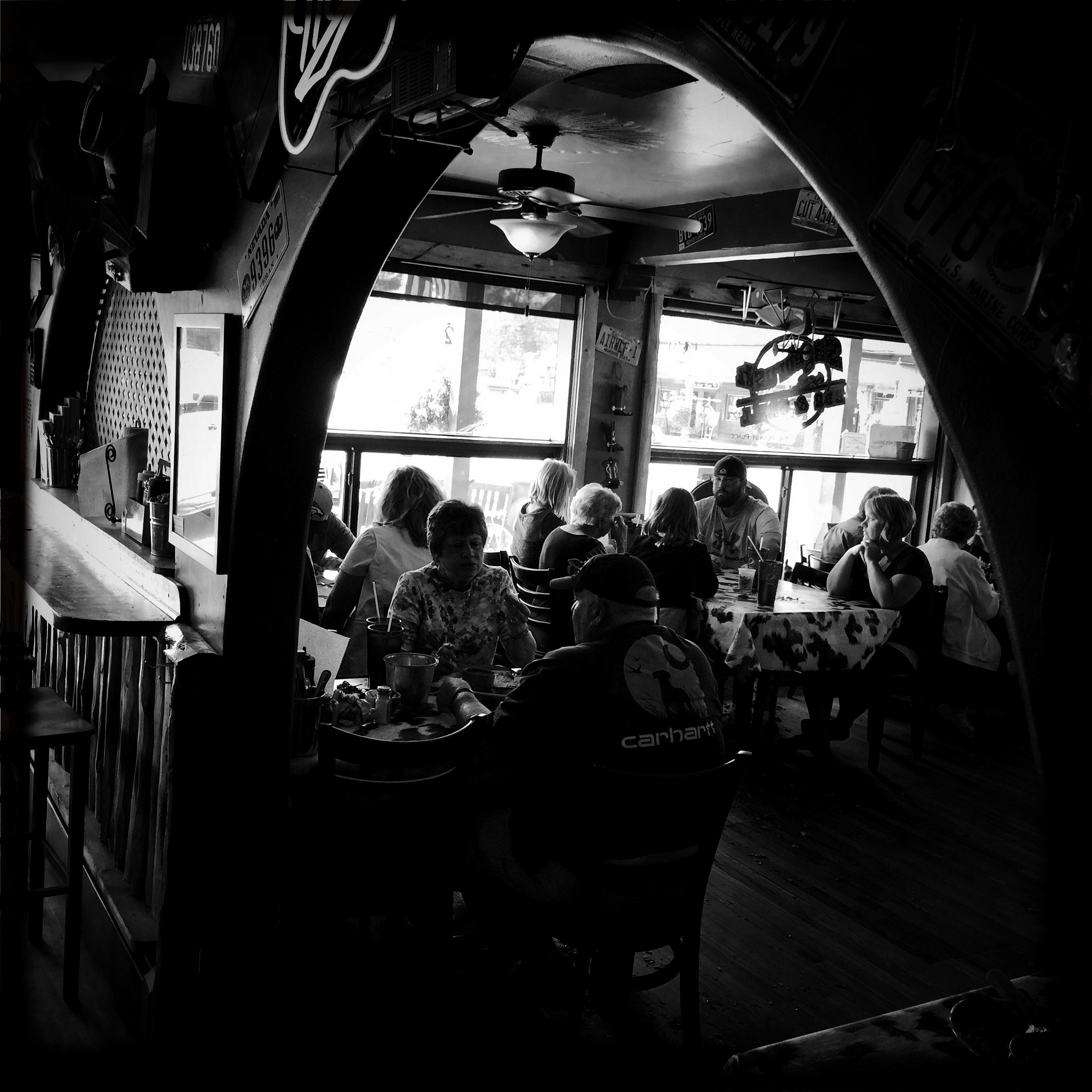 Hipstamatic 280 sample photo. Lunch crowd photography
