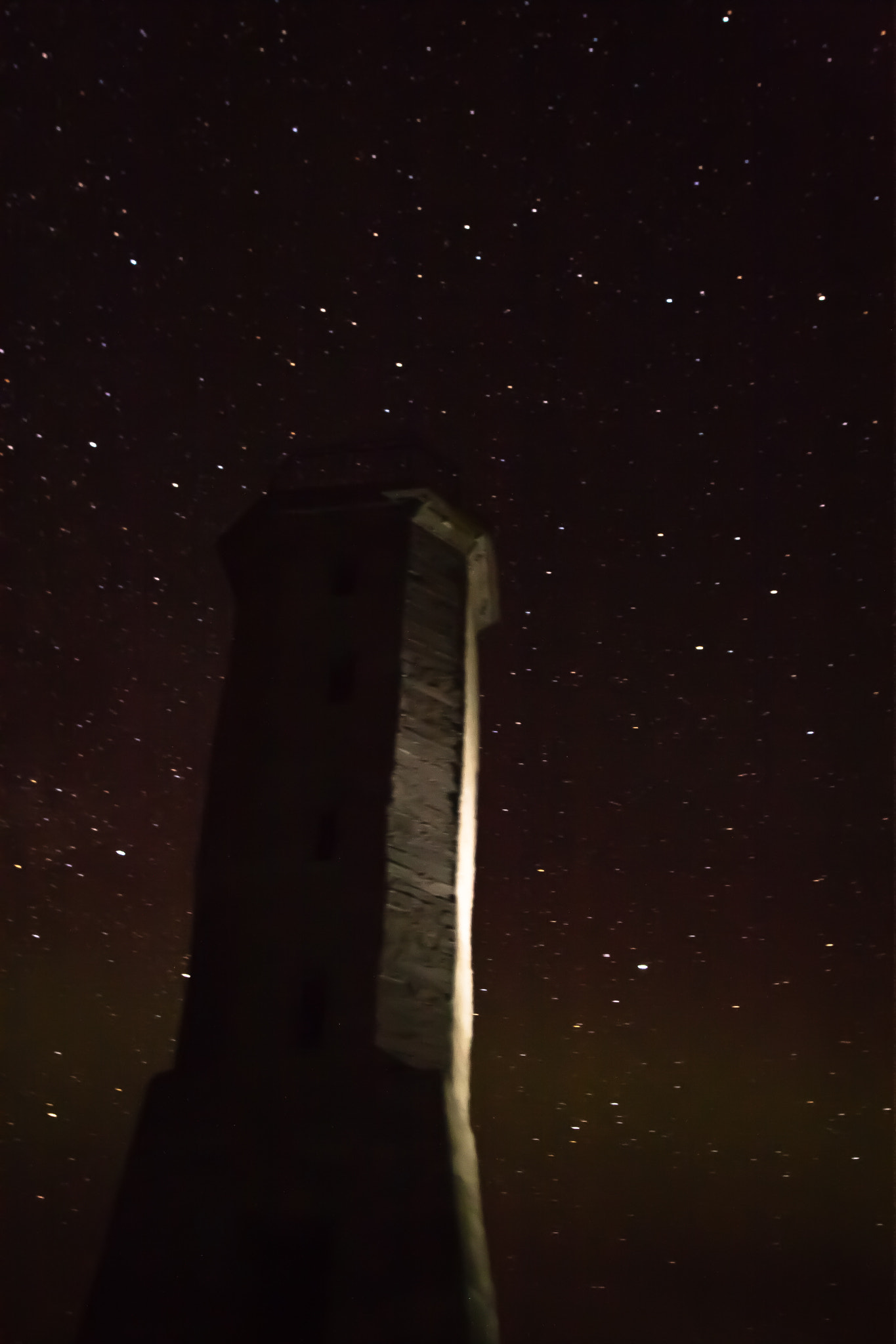 Canon EOS 40D + Sigma 20mm EX f/1.8 sample photo. Dark tower photography