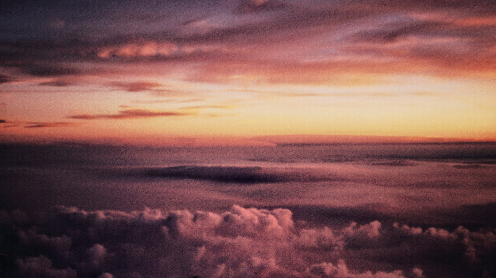 Sony DT 18-55mm F3.5-5.6 SAM II sample photo. Above the cloud photography