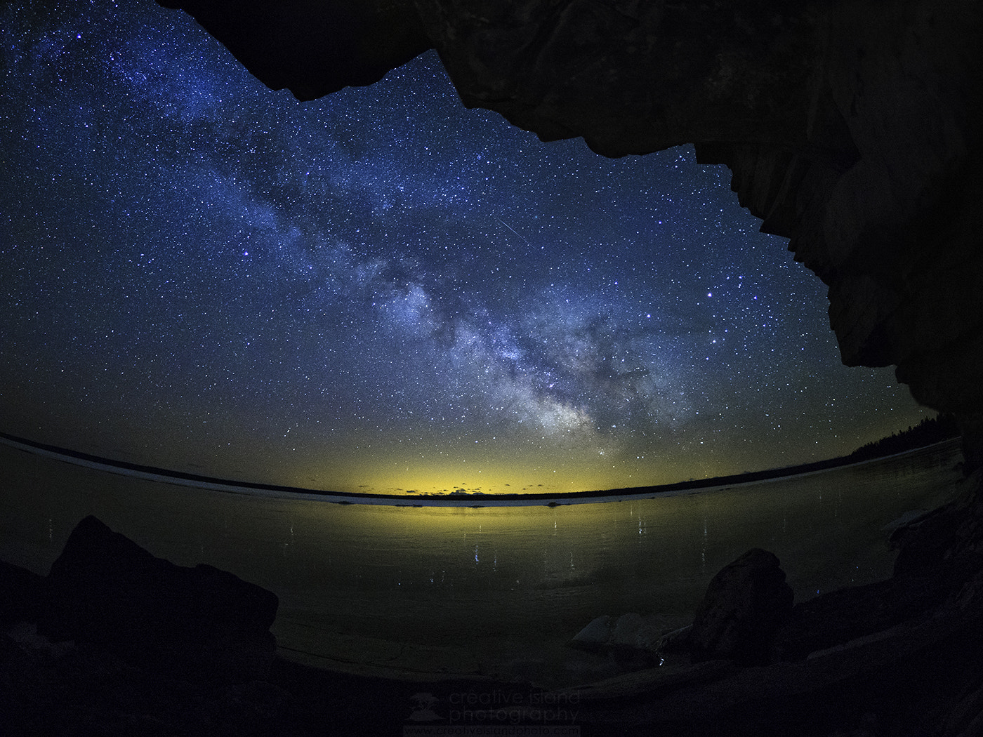 OLYMPUS M.8mm F1.8 sample photo. Rocking the galaxy photography