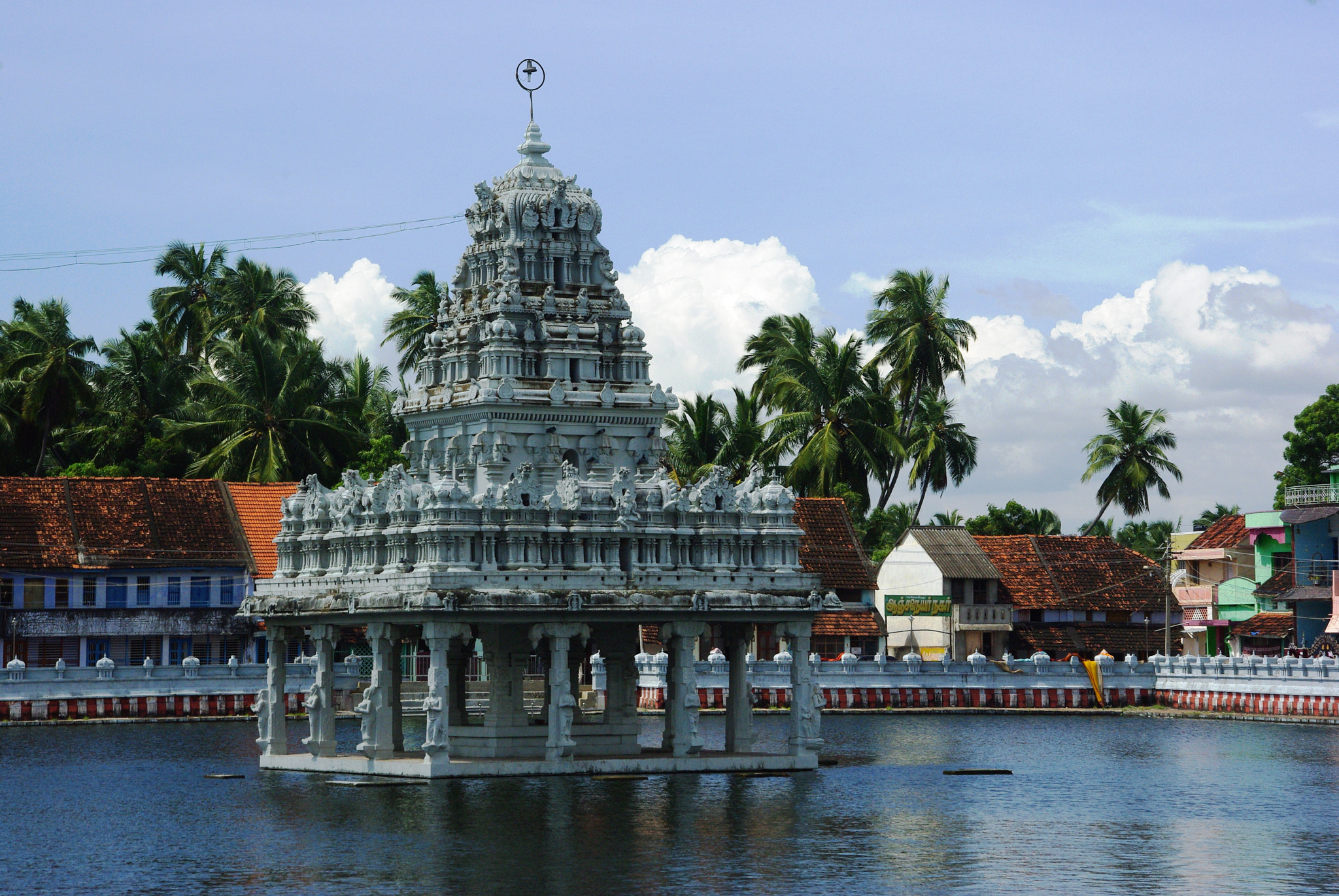 Pentax K200D sample photo. Nandi near suchindram temple photography