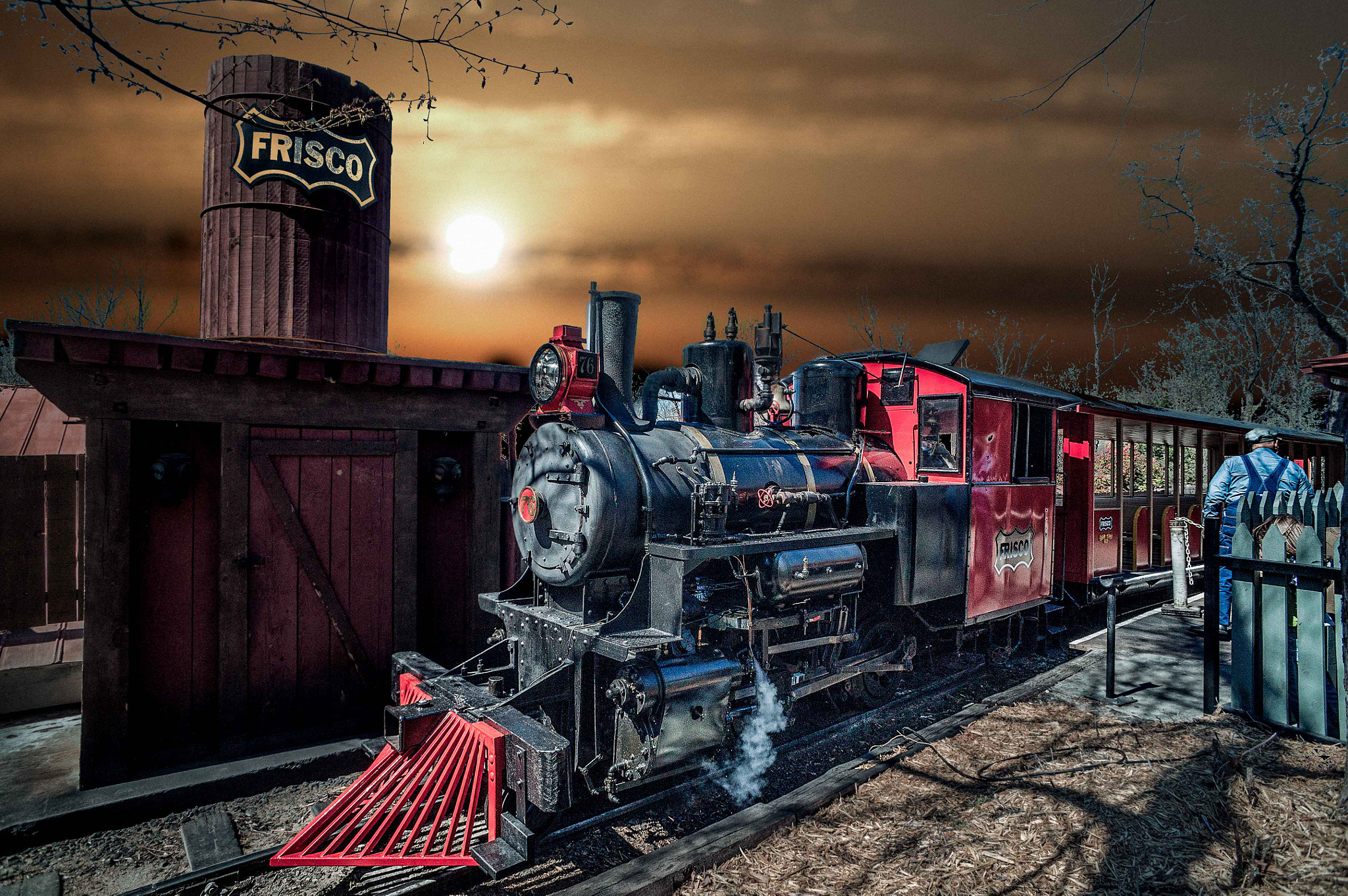 Sony Alpha NEX-3N + Sony E 16mm F2.8 sample photo. Silver dollar city branson missouri usa photography