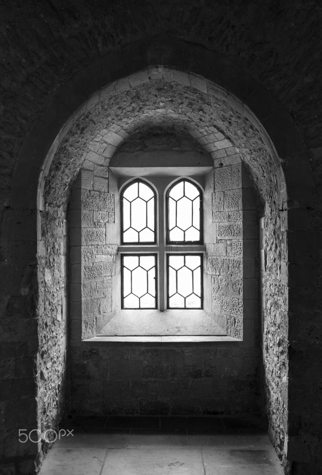 AF Zoom-Nikkor 35-70mm f/2.8 sample photo. Arch of darkness photography