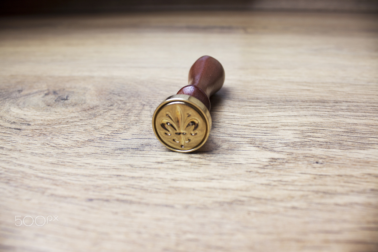 Canon EF-S 18-55mm F3.5-5.6 III sample photo. Elegant wax stamp photography