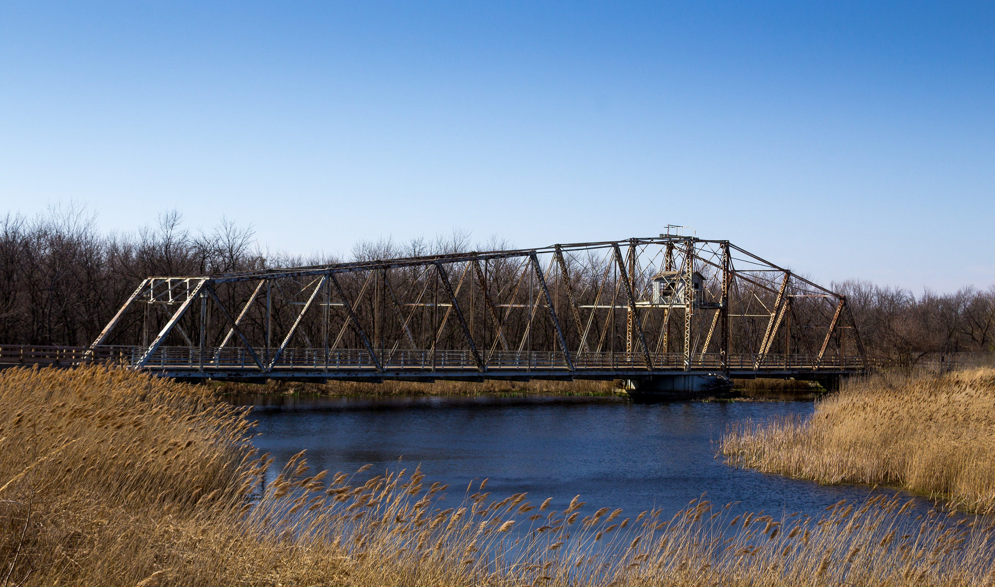 Canon EF 28-135mm F3.5-5.6 IS USM sample photo. Historical swing bridge photography