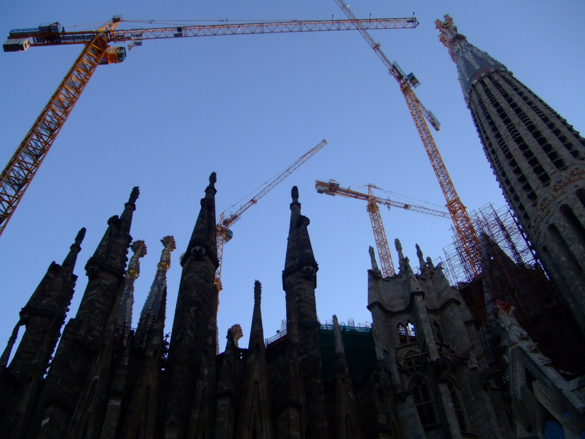 Fujifilm FinePix Z1 sample photo. Work in progress, sagrada familia photography