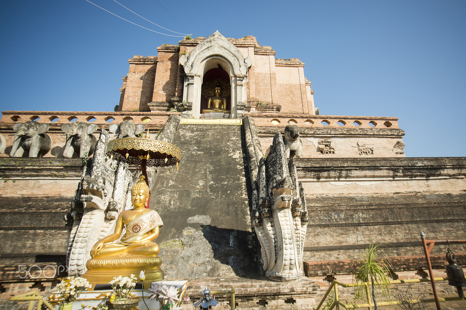 Sigma 17-35mm F2.8-4 EX DG  Aspherical HSM sample photo. Asia thailand chiang wat chedi luang photography