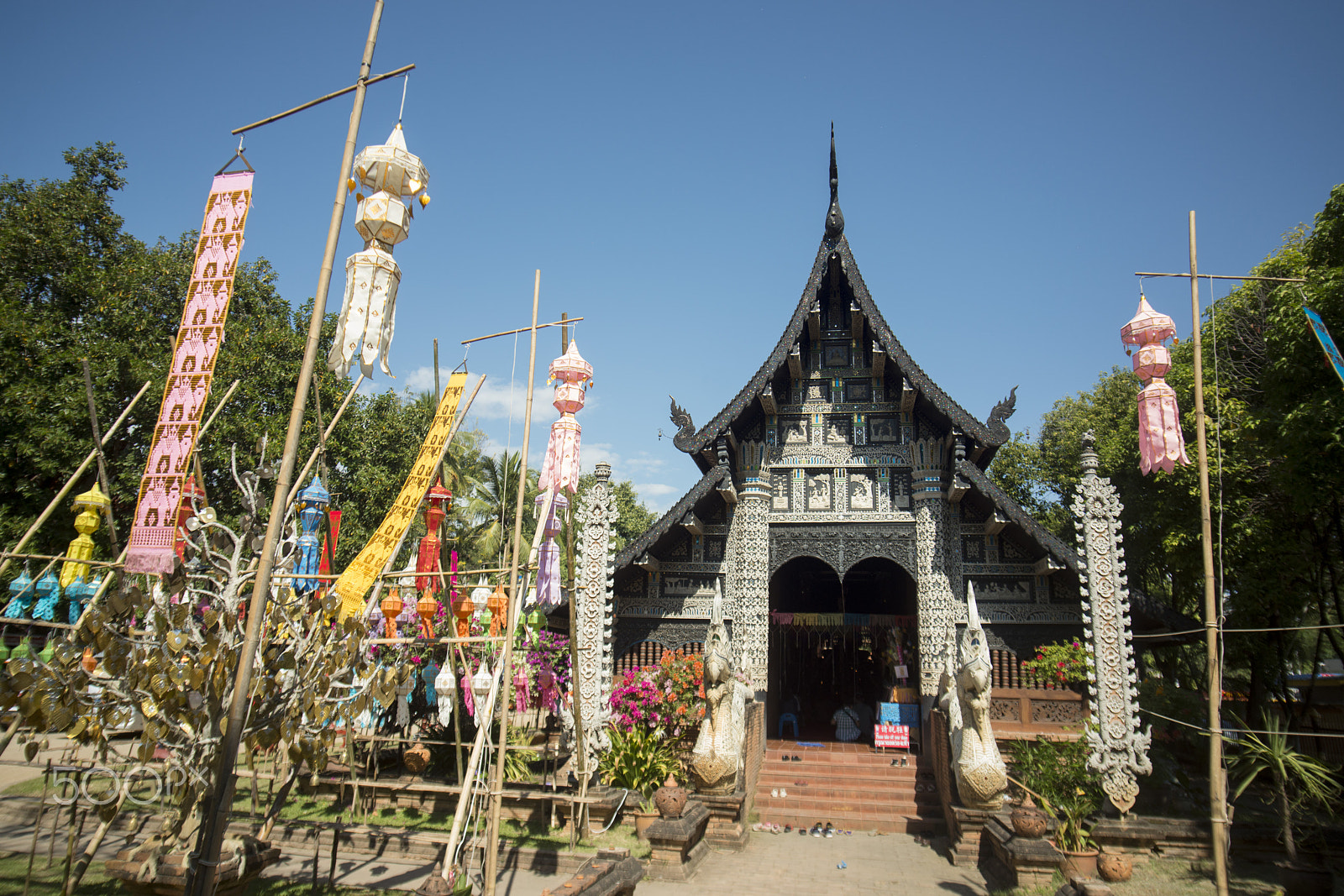 Sigma 17-35mm F2.8-4 EX DG  Aspherical HSM sample photo. Asia thailand chiang loy krathong festival photography