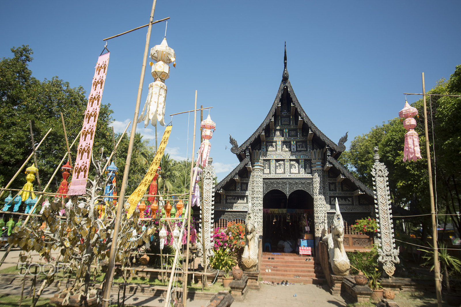 Sigma 17-35mm F2.8-4 EX DG  Aspherical HSM sample photo. Asia thailand chiang loy krathong festival photography