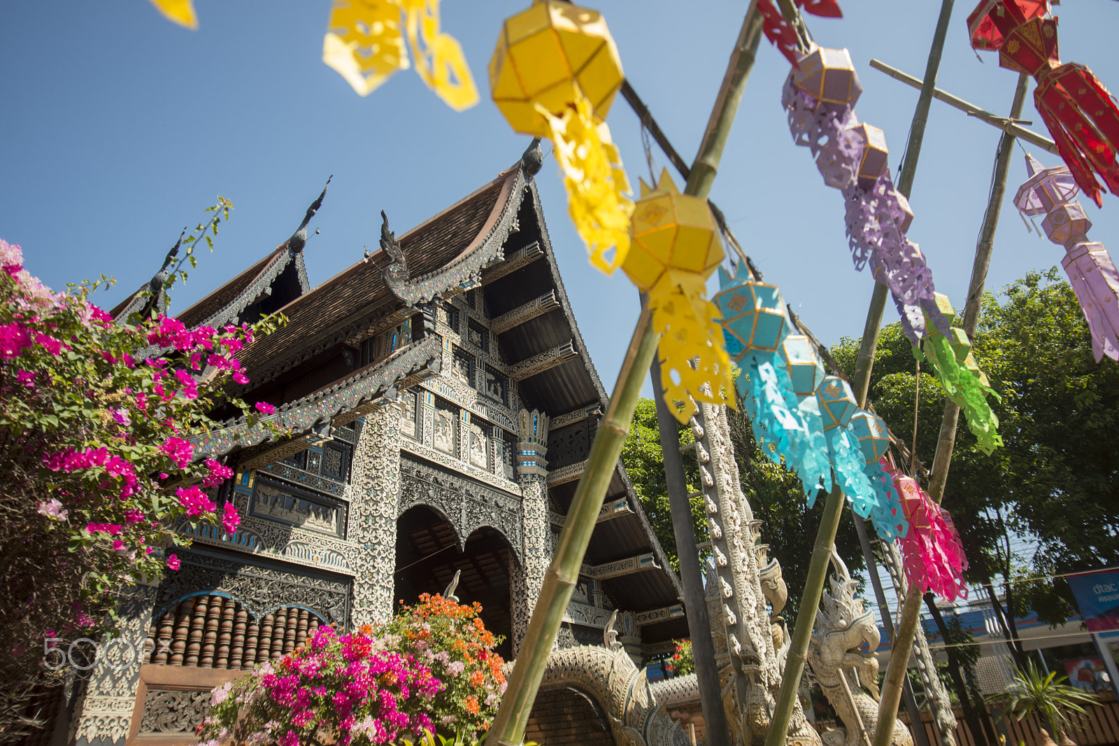 Sigma 17-35mm F2.8-4 EX DG  Aspherical HSM sample photo. Asia thailand chiang loy krathong festival photography