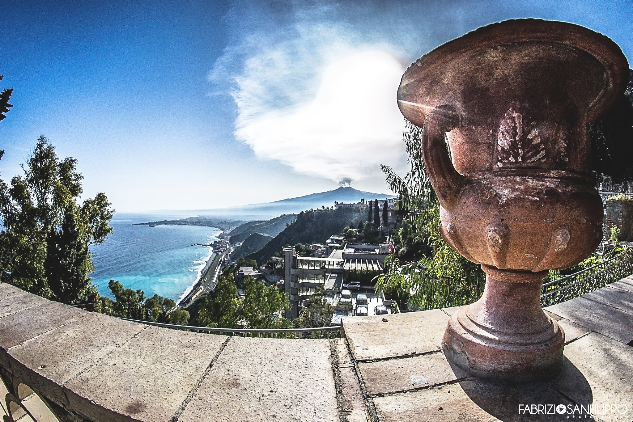 Nikon D3100 + Samyang 8mm F3.5 Aspherical IF MC Fisheye sample photo. Treasure island photography