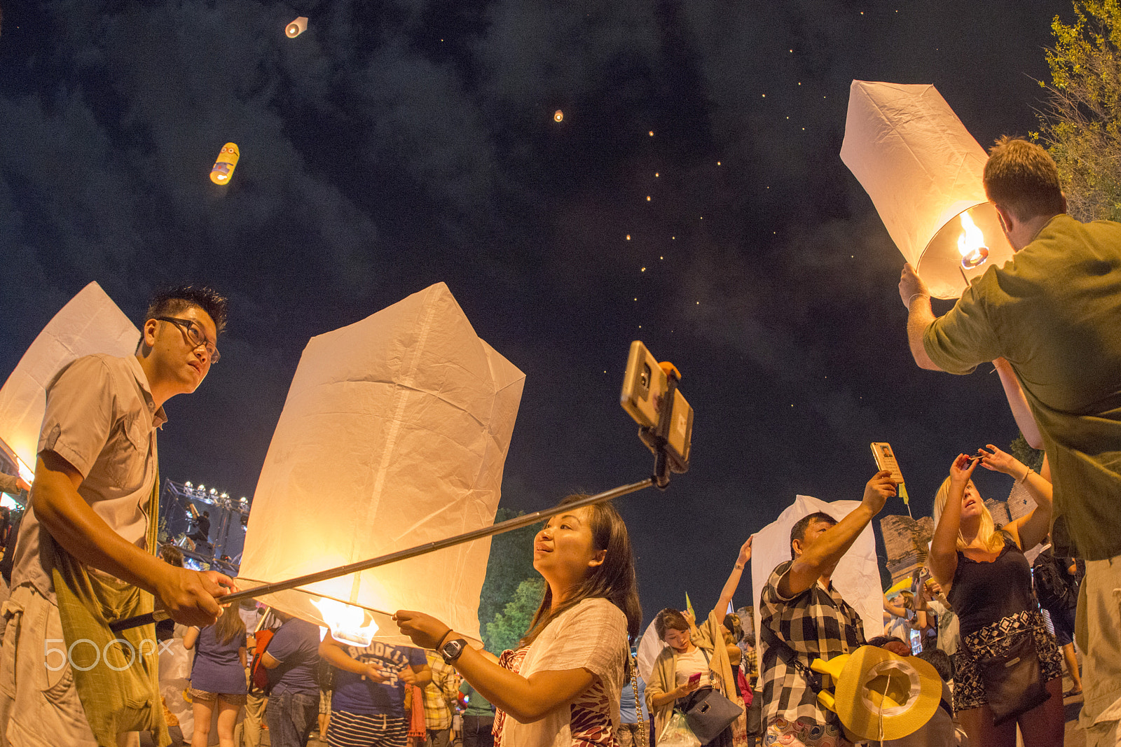 Nikon D800 + Sigma 15mm F2.8 EX DG Diagonal Fisheye sample photo. Asia thailand chiang loy krathong festival photography