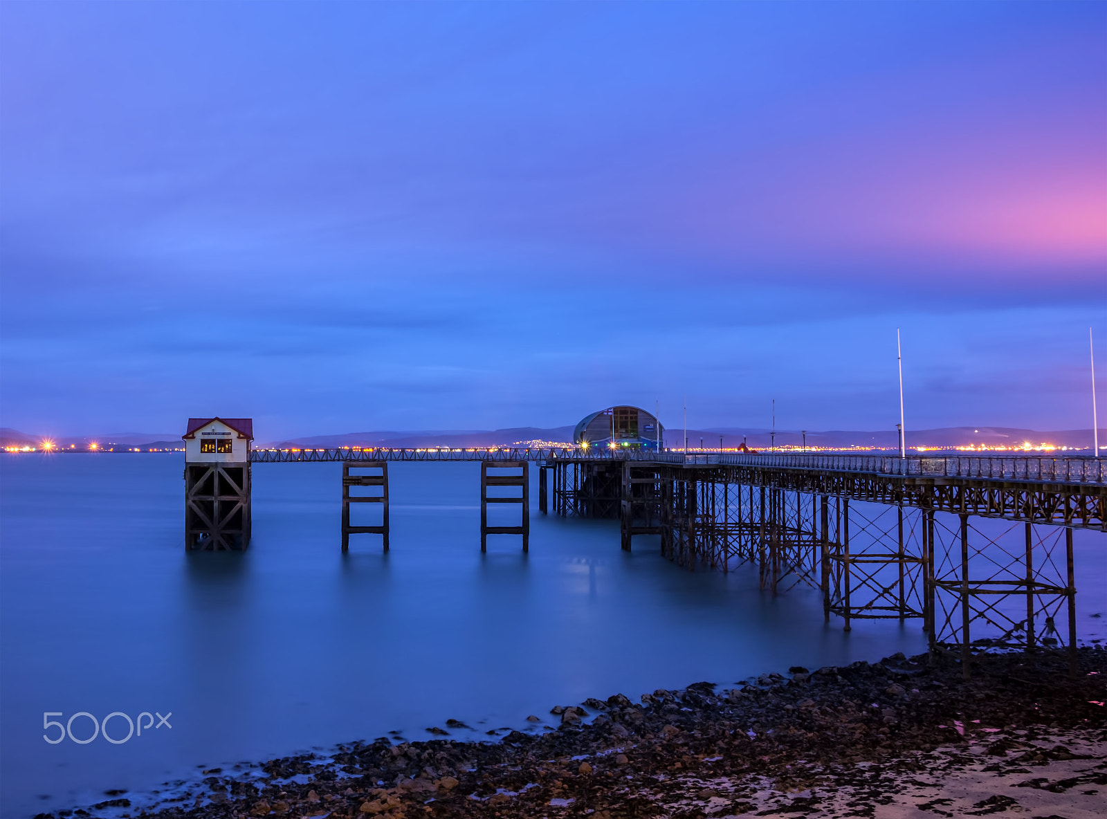 Nikon D7100 + Sigma 18-50mm F3.5-5.6 DC sample photo. The long walk photography