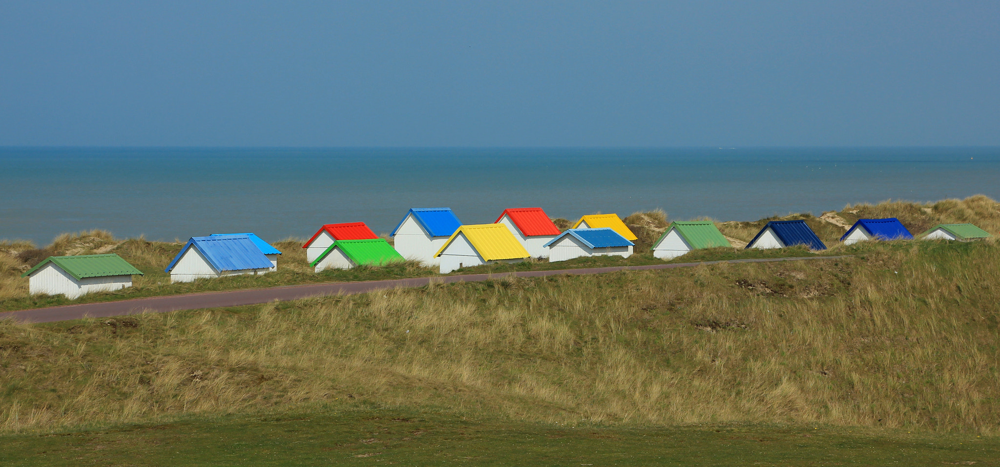 Canon EF-S 18-135mm F3.5-5.6 IS STM sample photo. Cabanes de gouville sur mer photography