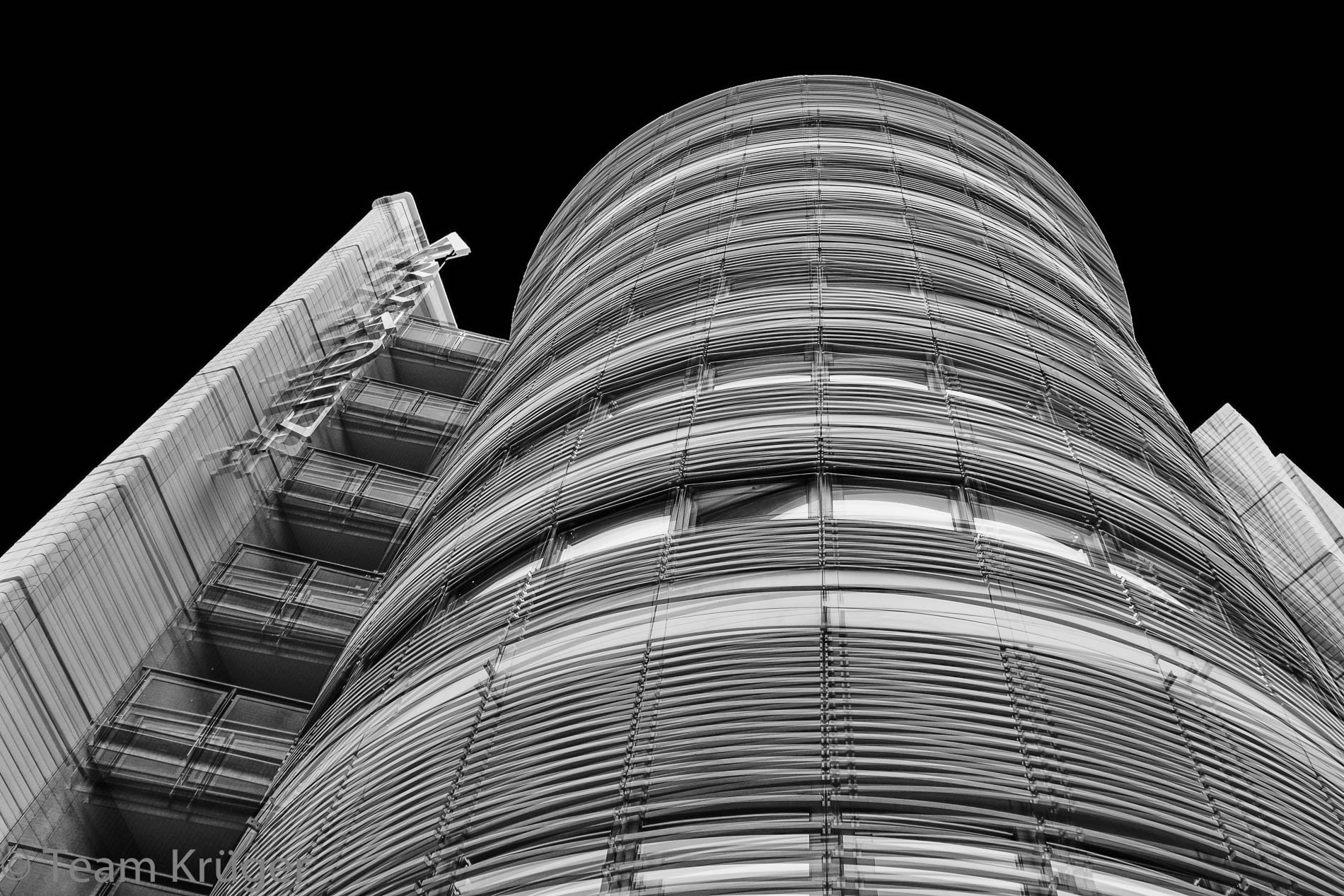 Panasonic Lumix DMC-GH3 sample photo. Berlin photography