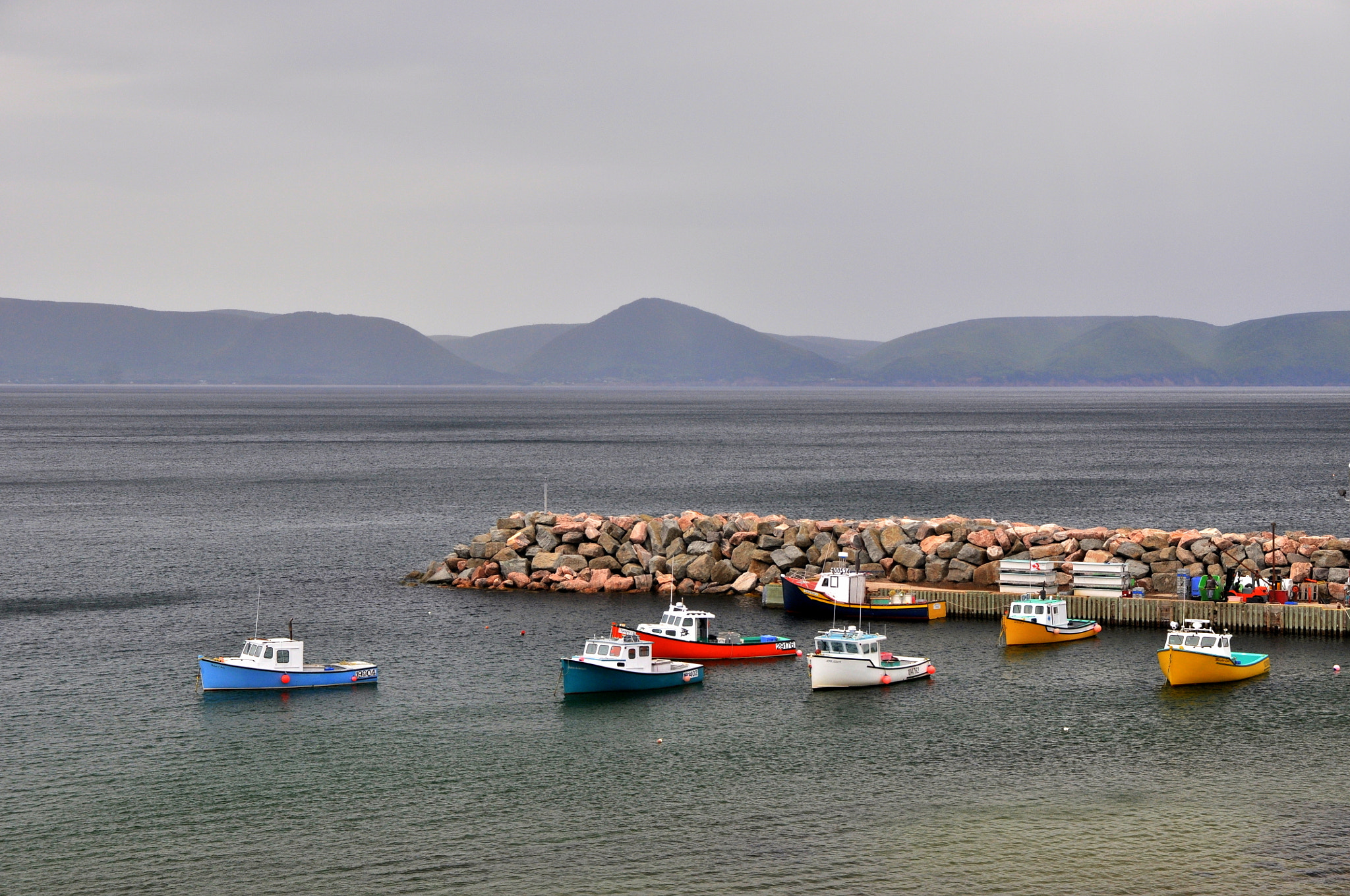 Sigma 17-70mm F2.8-4 DC Macro OS HSM sample photo. Colorful boats photography