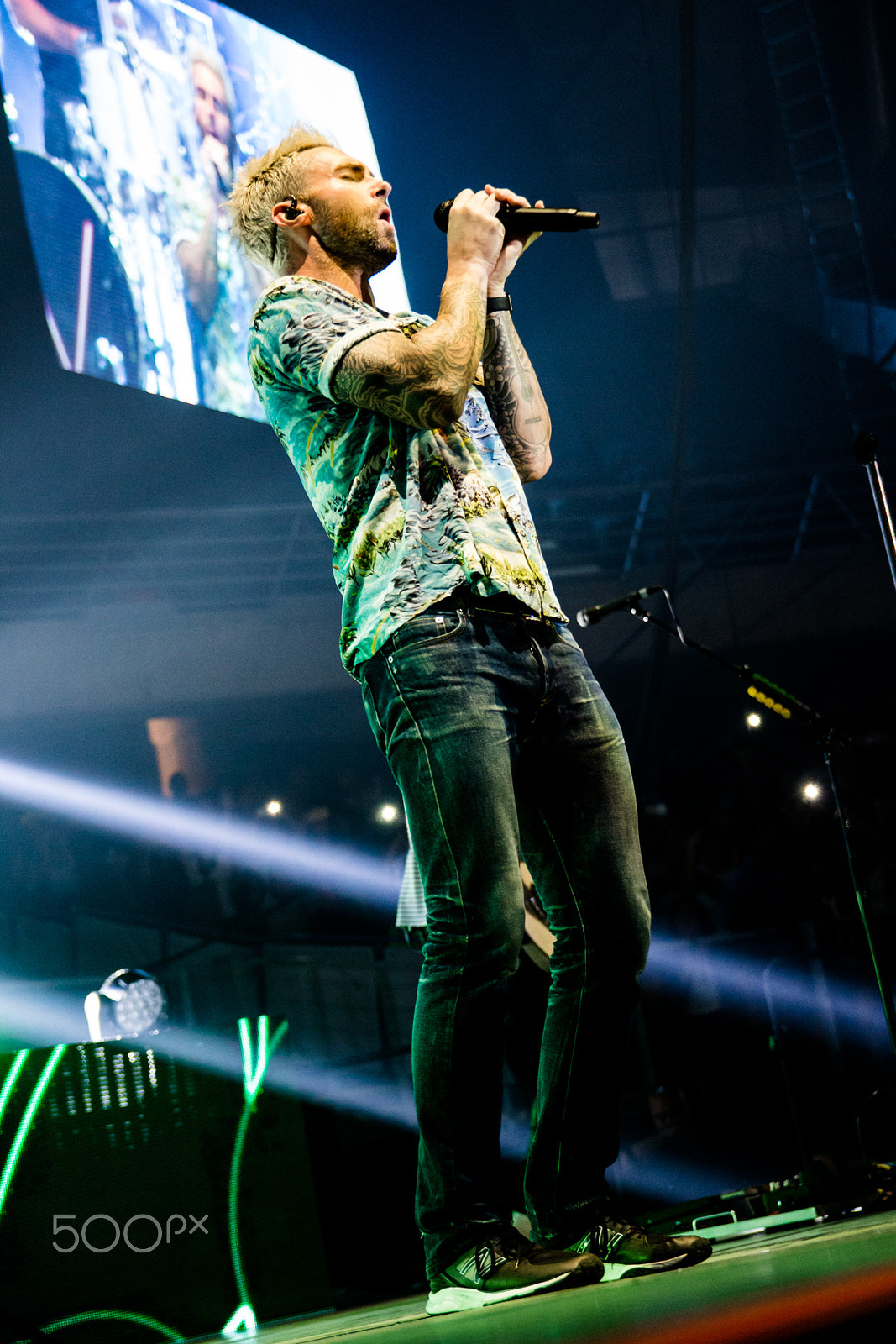 Canon EOS 100D (EOS Rebel SL1 / EOS Kiss X7) sample photo. Maroon 5 concert santiago chile photography