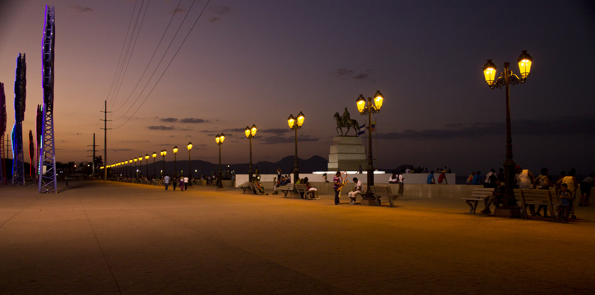 Canon EF-S 18-55mm F3.5-5.6 sample photo. Puerto salvador allende photography