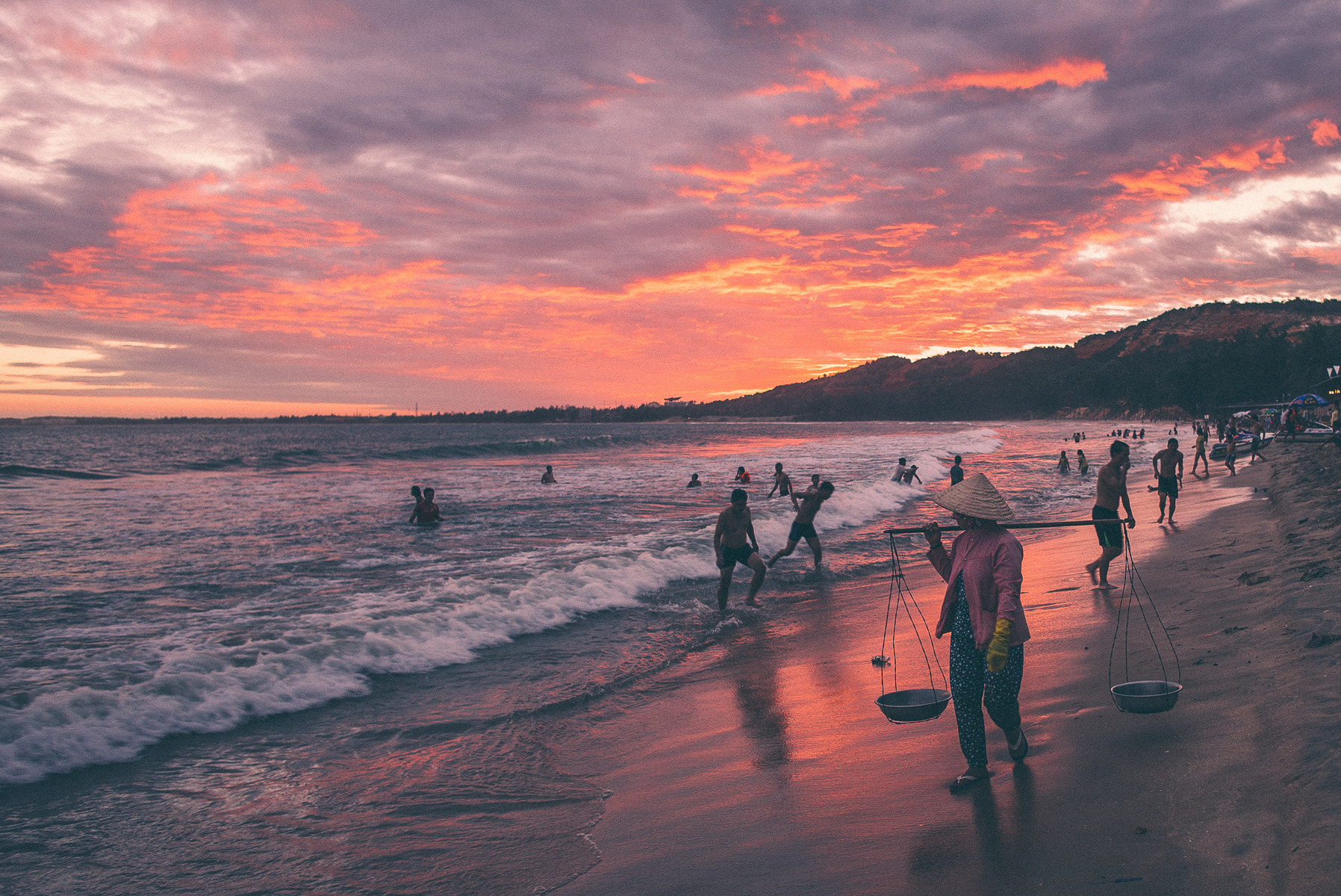 Leica Summilux-M 21mm F1.4 Asph sample photo. Memoirs of vietnam photography