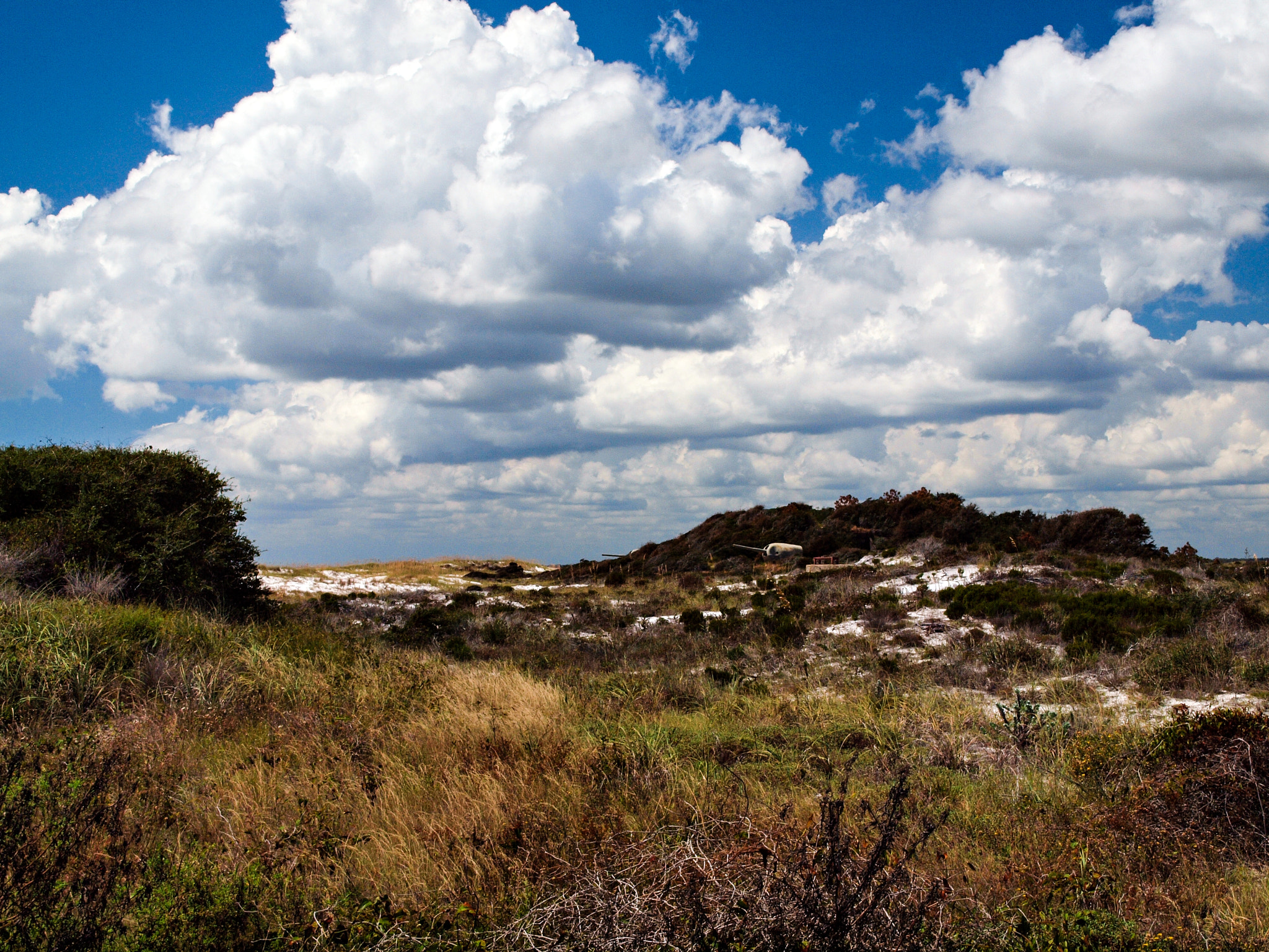 Olympus E-600 (EVOLT E-600) sample photo. Cloud cover over ft. pickens photography