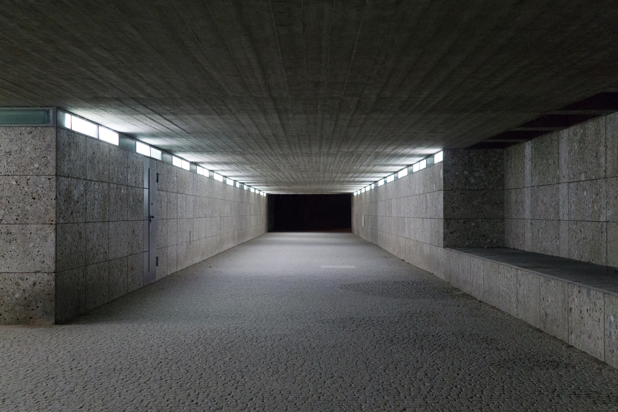 Sony a5100 + Sigma 30mm F2.8 EX DN sample photo. Tunnel photography