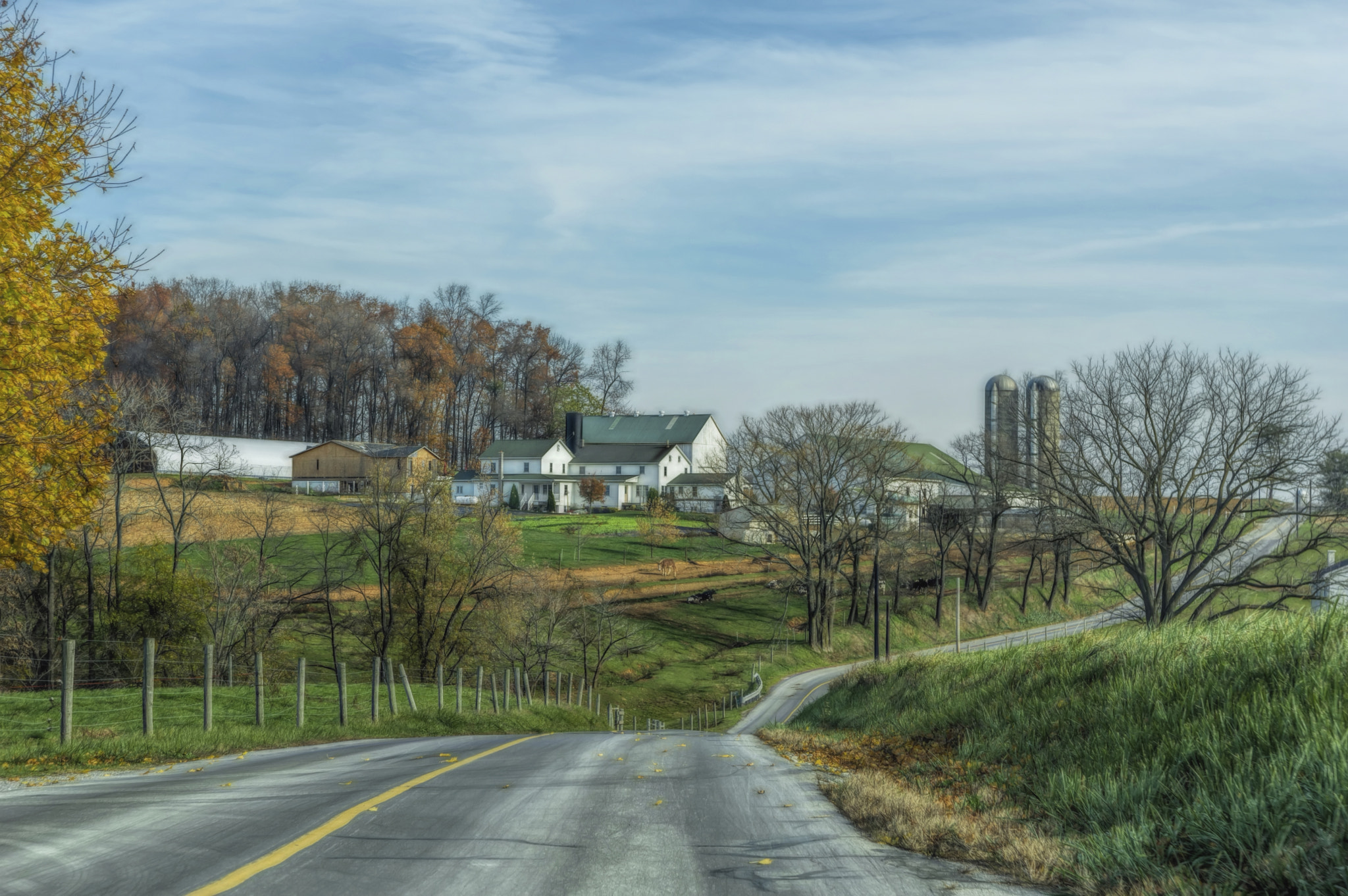 Sigma 17-70mm F2.8-4 DC Macro HSM Contemporary sample photo. Lancaster county drive photography