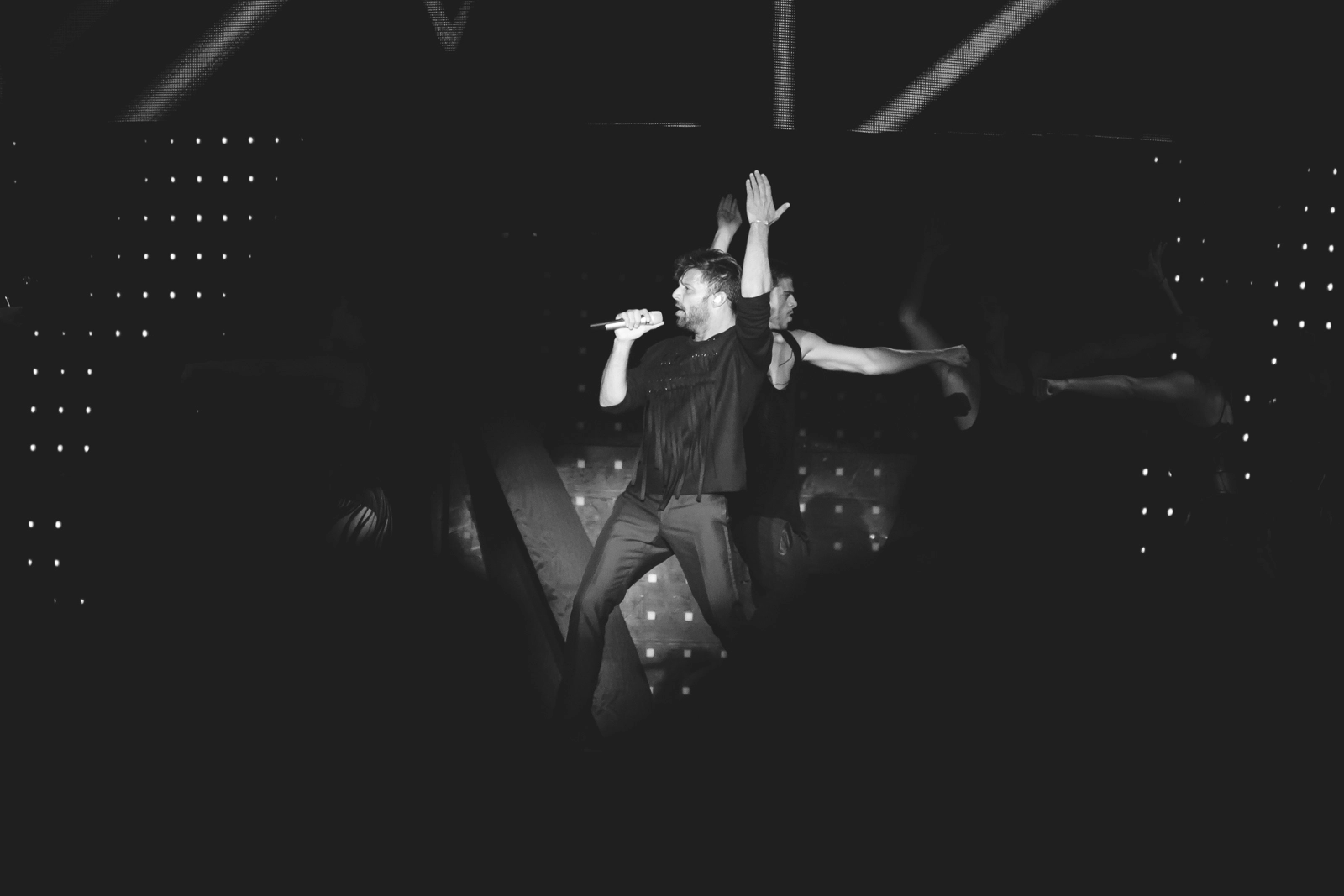 Sigma 70-200mm F2.8 EX DG OS HSM sample photo. Ricky martin | one world tour | tucumán | argentin photography