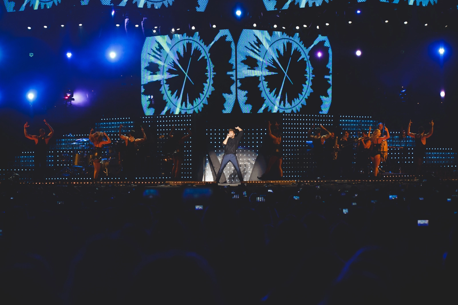 Sigma 70-200mm F2.8 EX DG OS HSM sample photo. Ricky martin | one world tour | tucumán | argentin photography