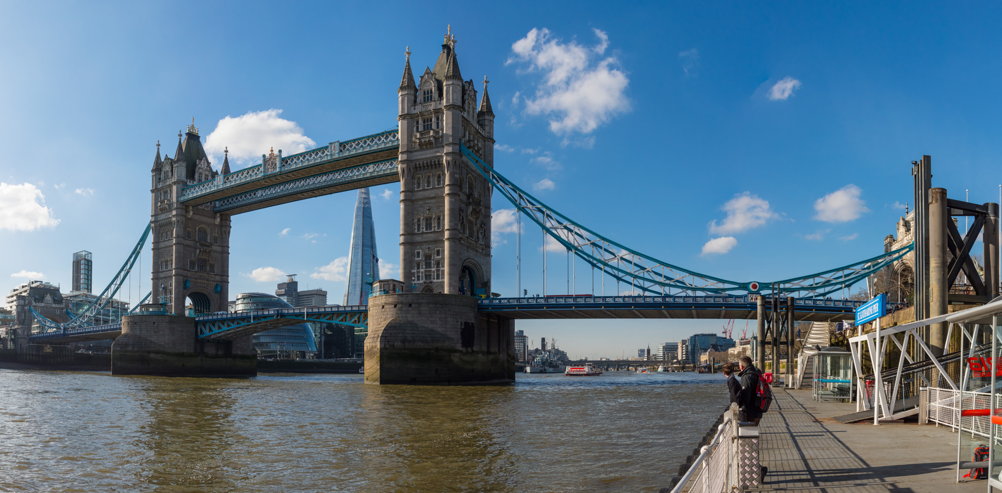 Sigma 18-200mm F3.5-6.3 II DC OS HSM sample photo. London bridge panorama photography
