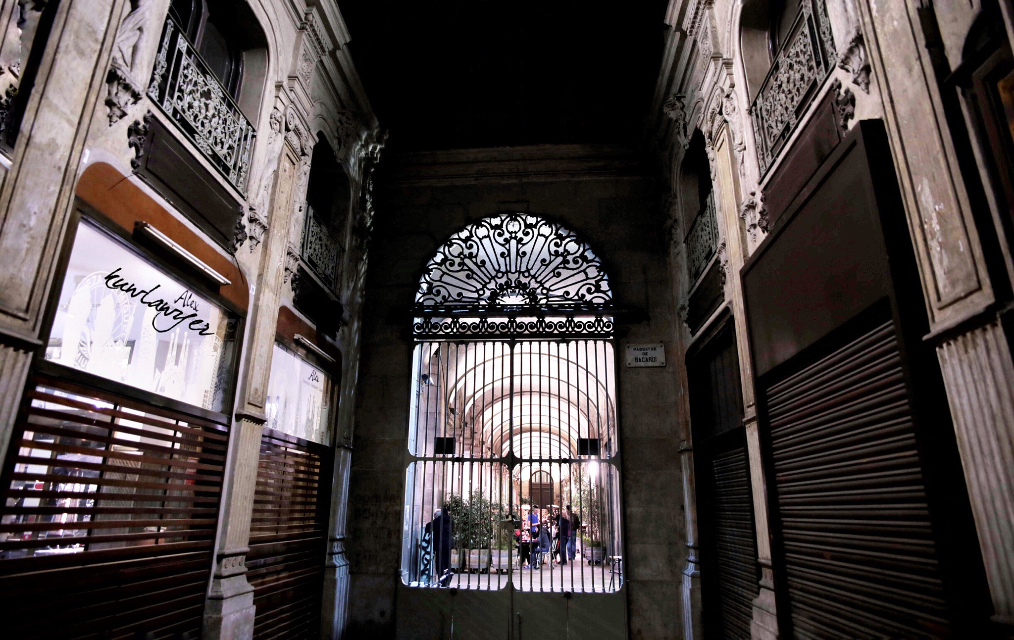 Canon EOS 6D + Canon 24-70mm sample photo. Gate photography